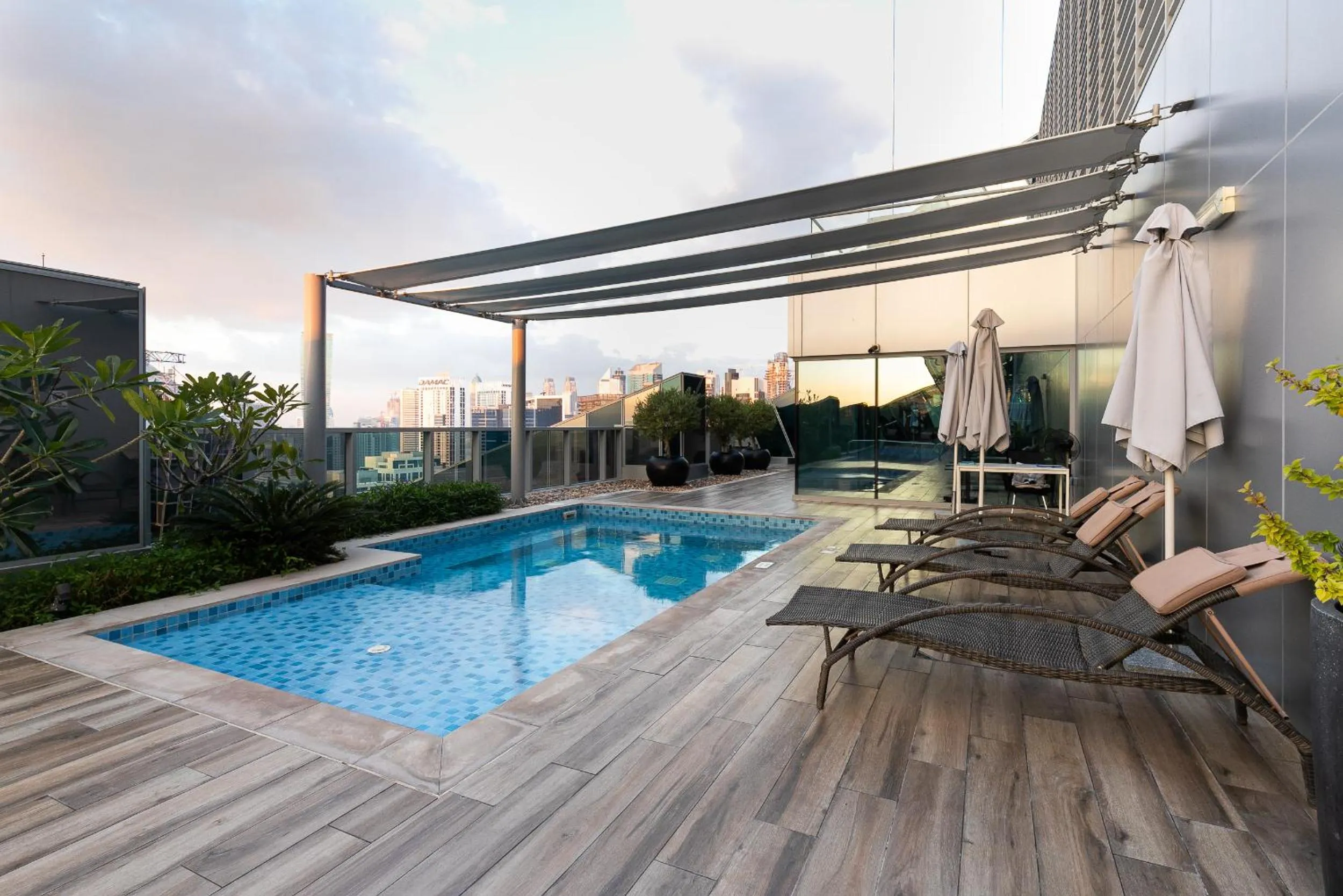 Patio in GLOBALSTAY J One Tower Apartments at Pearl of UAE