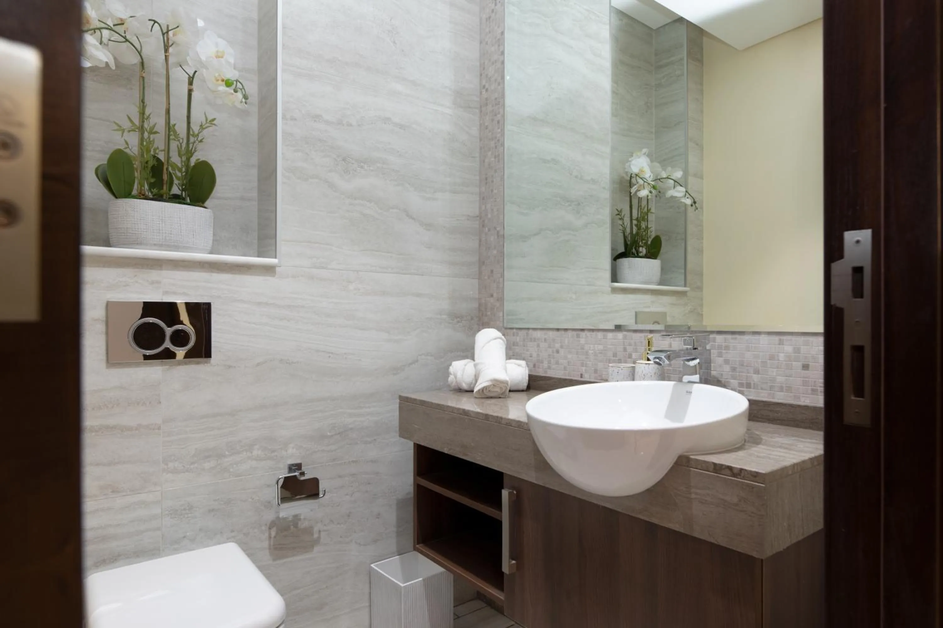 Bathroom in GLOBALSTAY J One Tower Apartments at Pearl of UAE