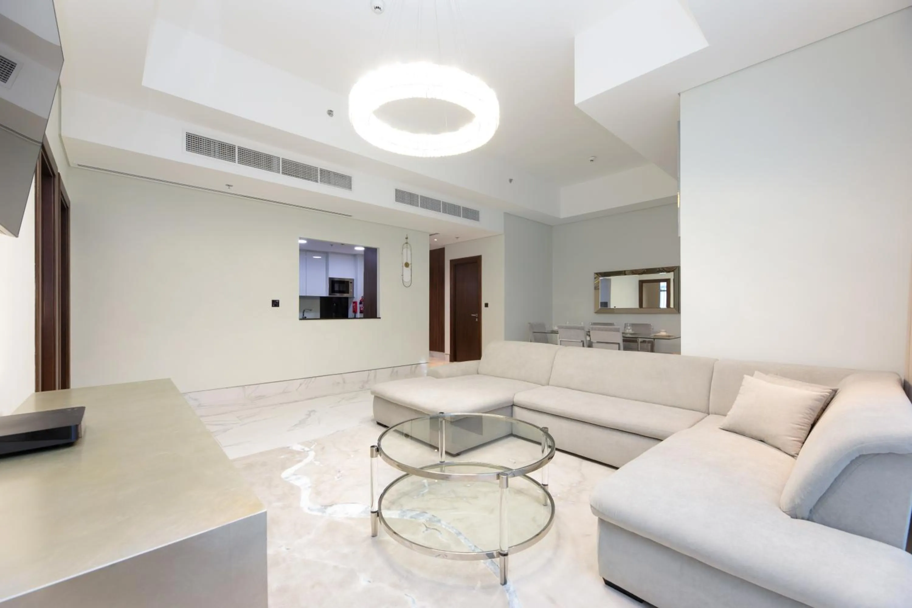 TV and multimedia in GLOBALSTAY J One Tower Apartments at Pearl of UAE