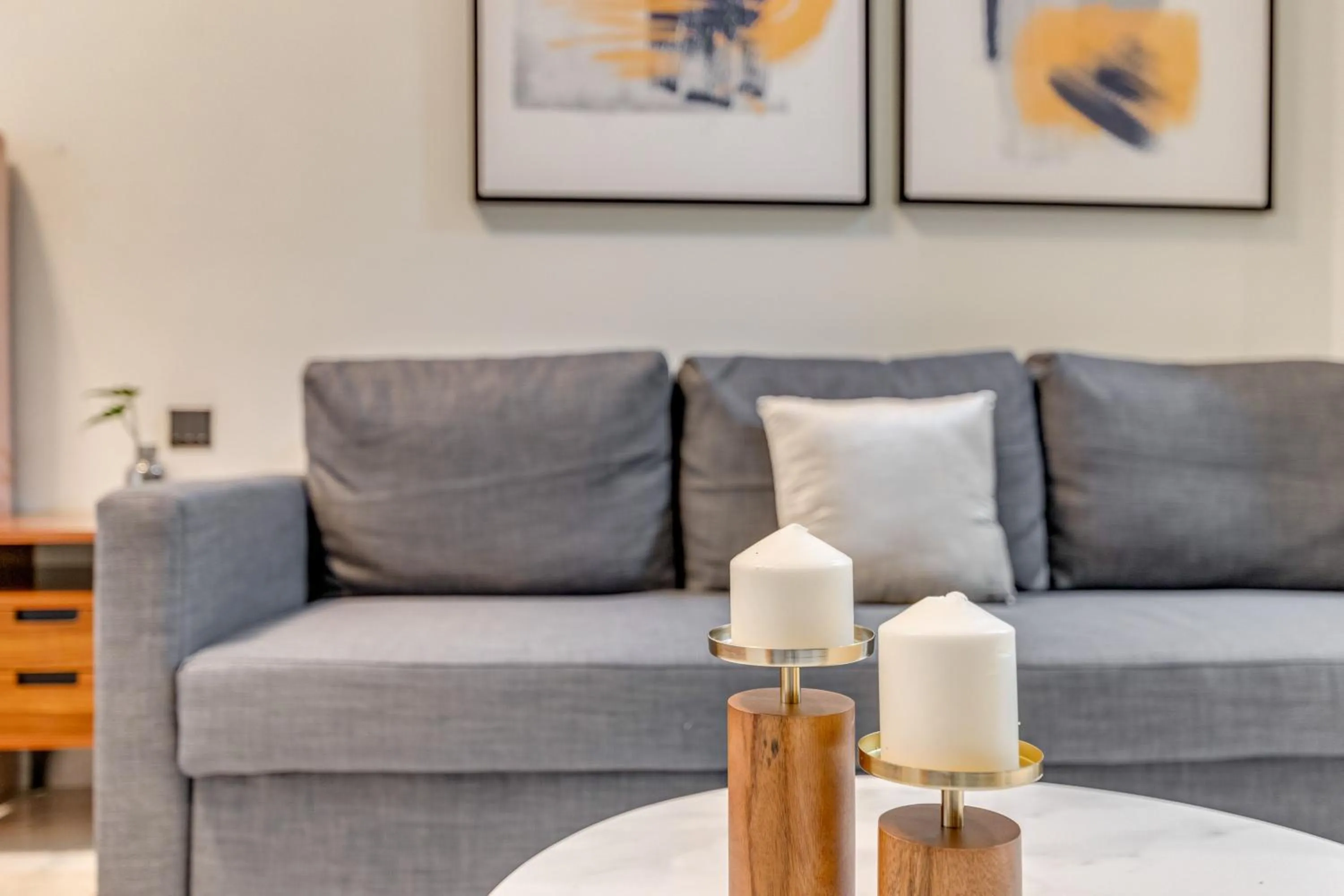 Living room in GLOBALSTAY J One Tower Apartments at Pearl of UAE