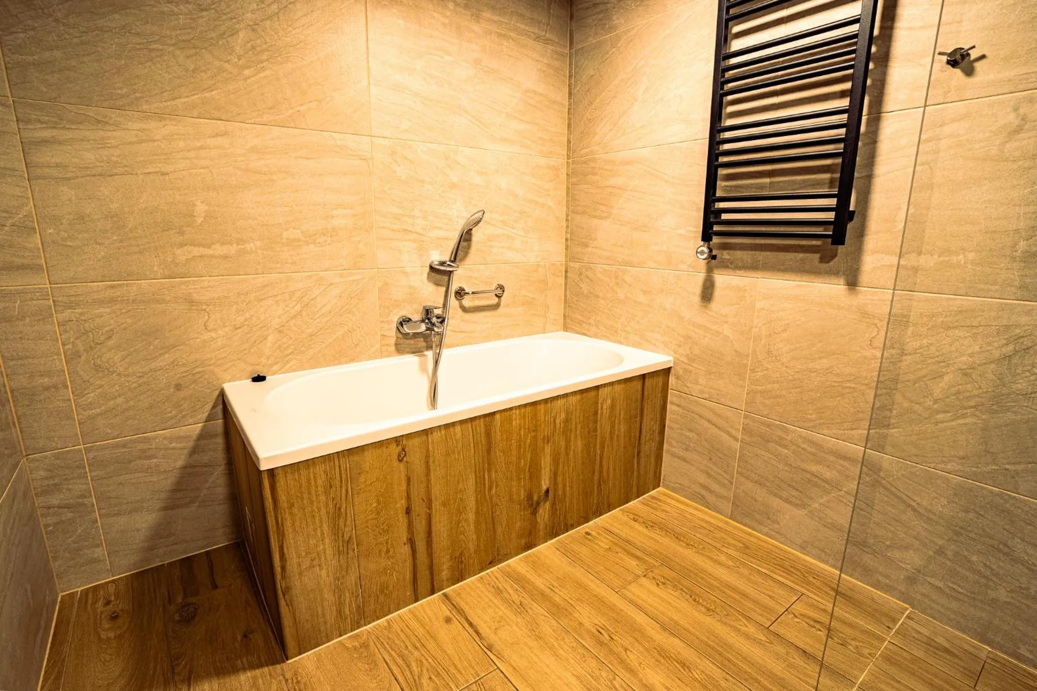 Shower in Mielenko & Spa ex Baltin Hotel