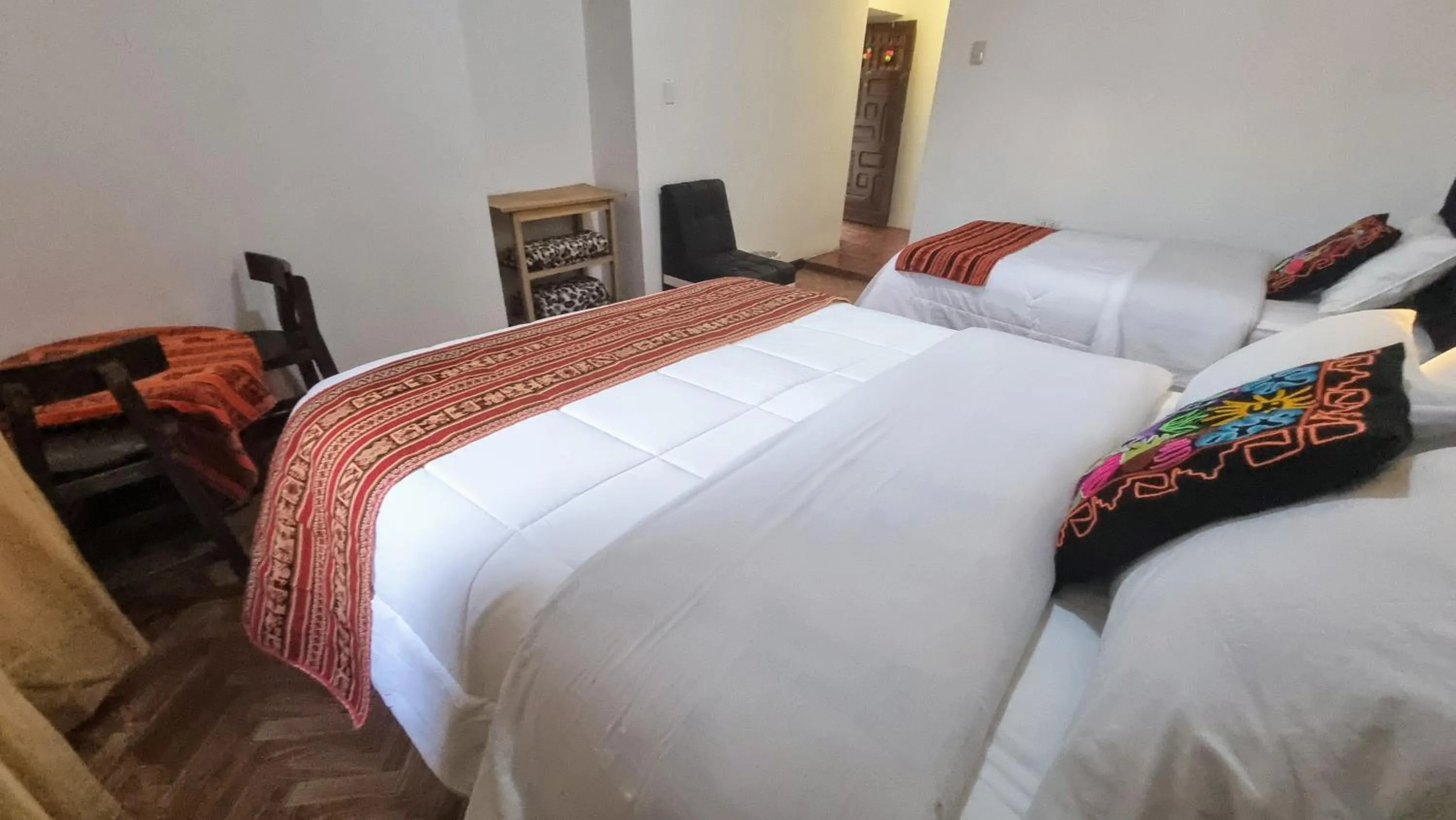 Photo of the whole room, Bed in Mallku Wasi - Lodging Hotel Cusco