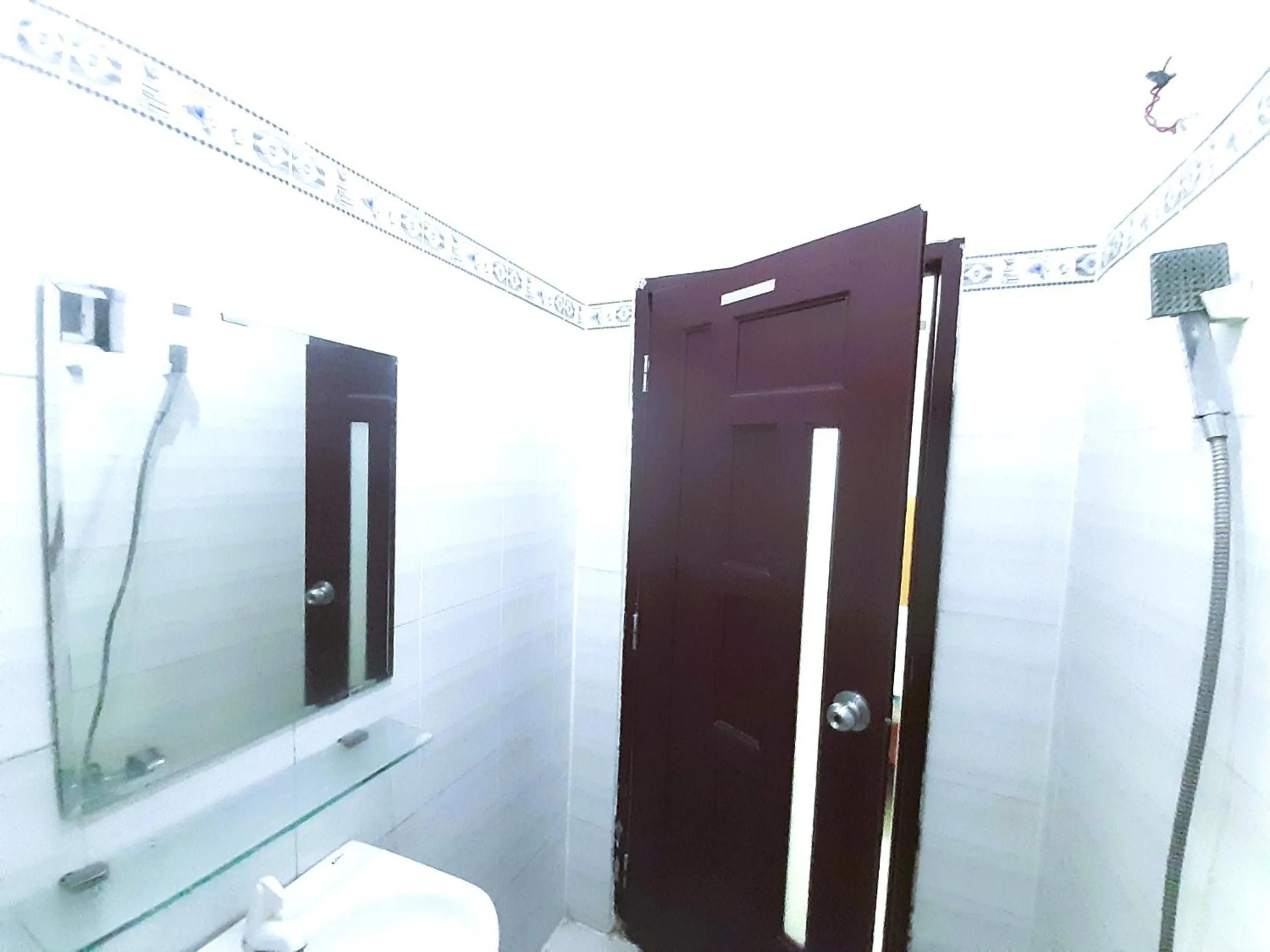 Bathroom in Cam Tho Hotel