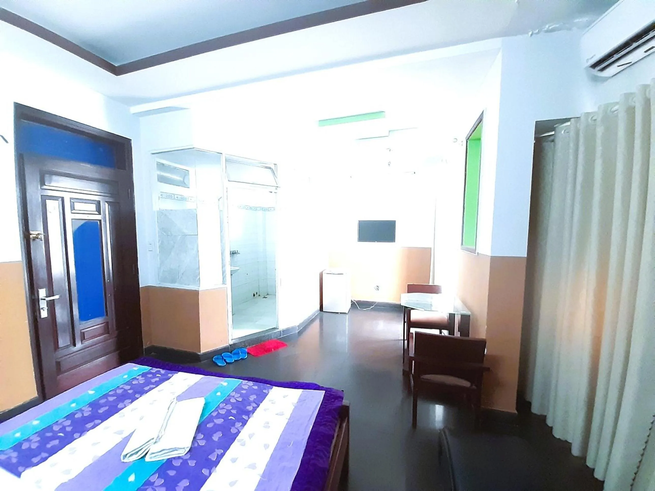 Bedroom in Cam Tho Hotel