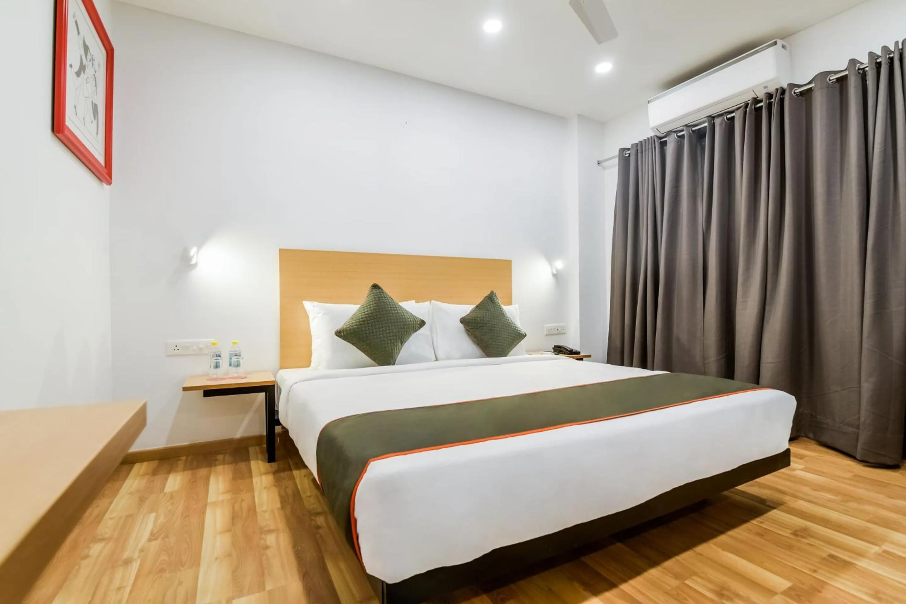 Bedroom, Bed in Townhouse 094 HOTEL MORO