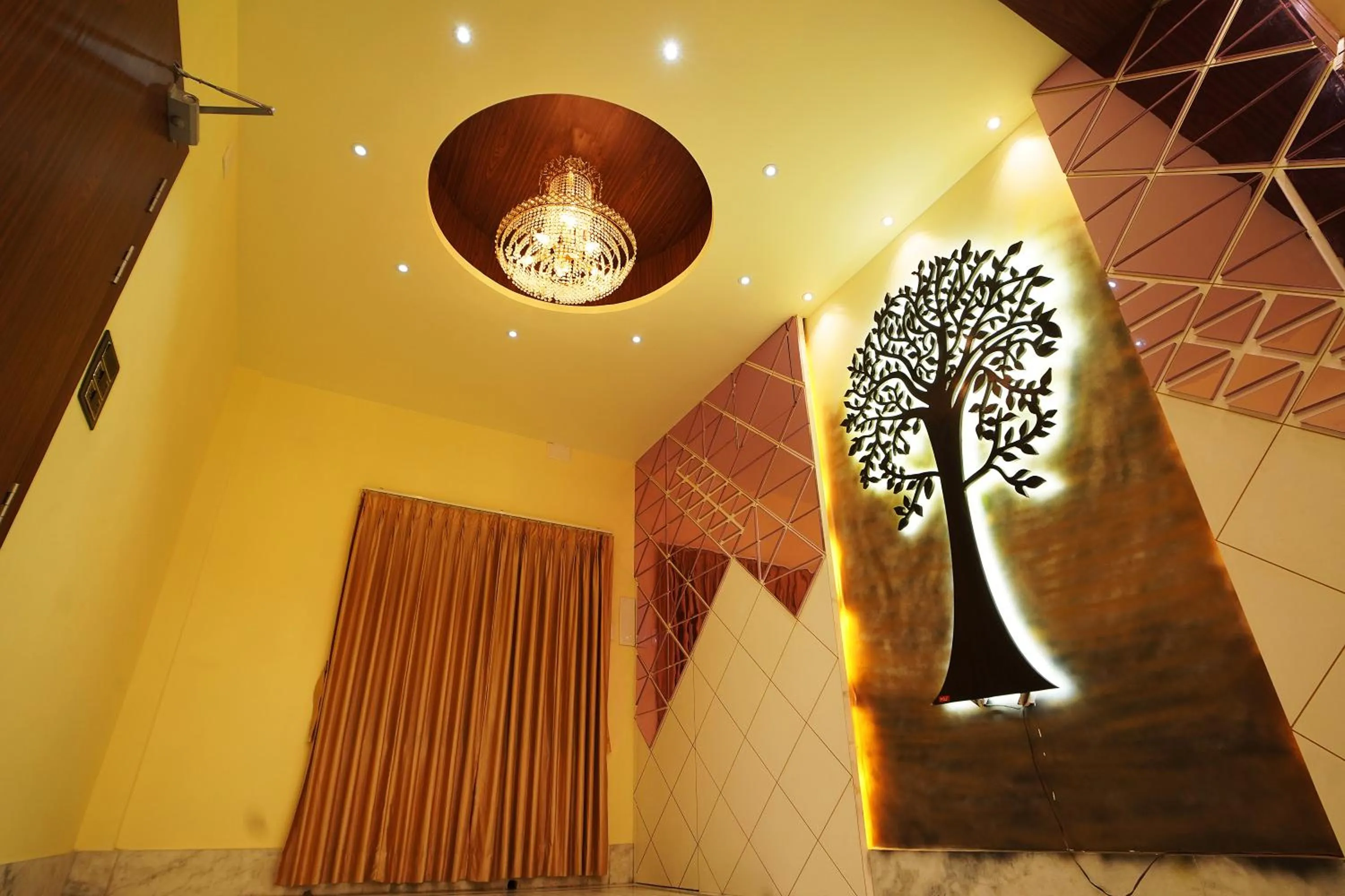 Decorative detail in PS Luxury Hotel