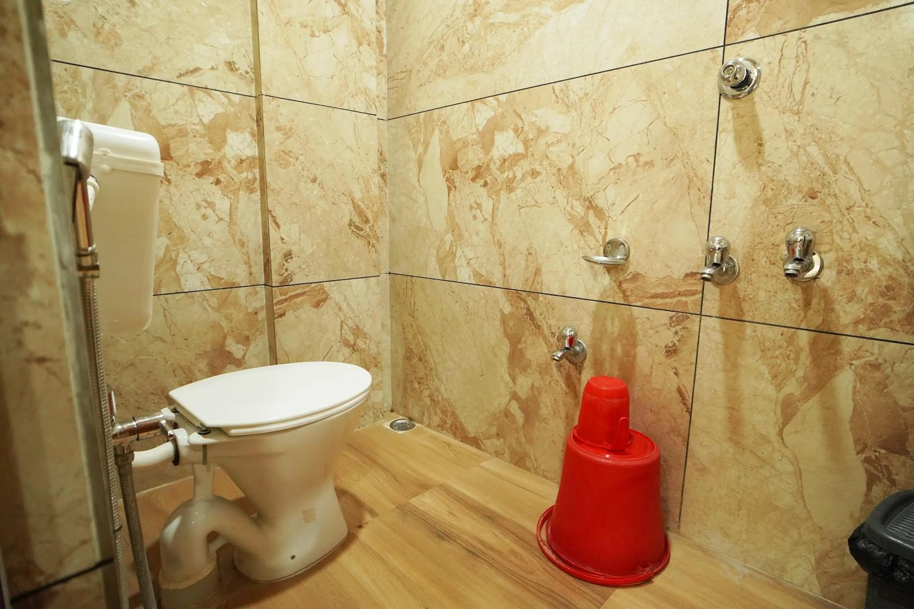 Shower in PS Luxury Hotel