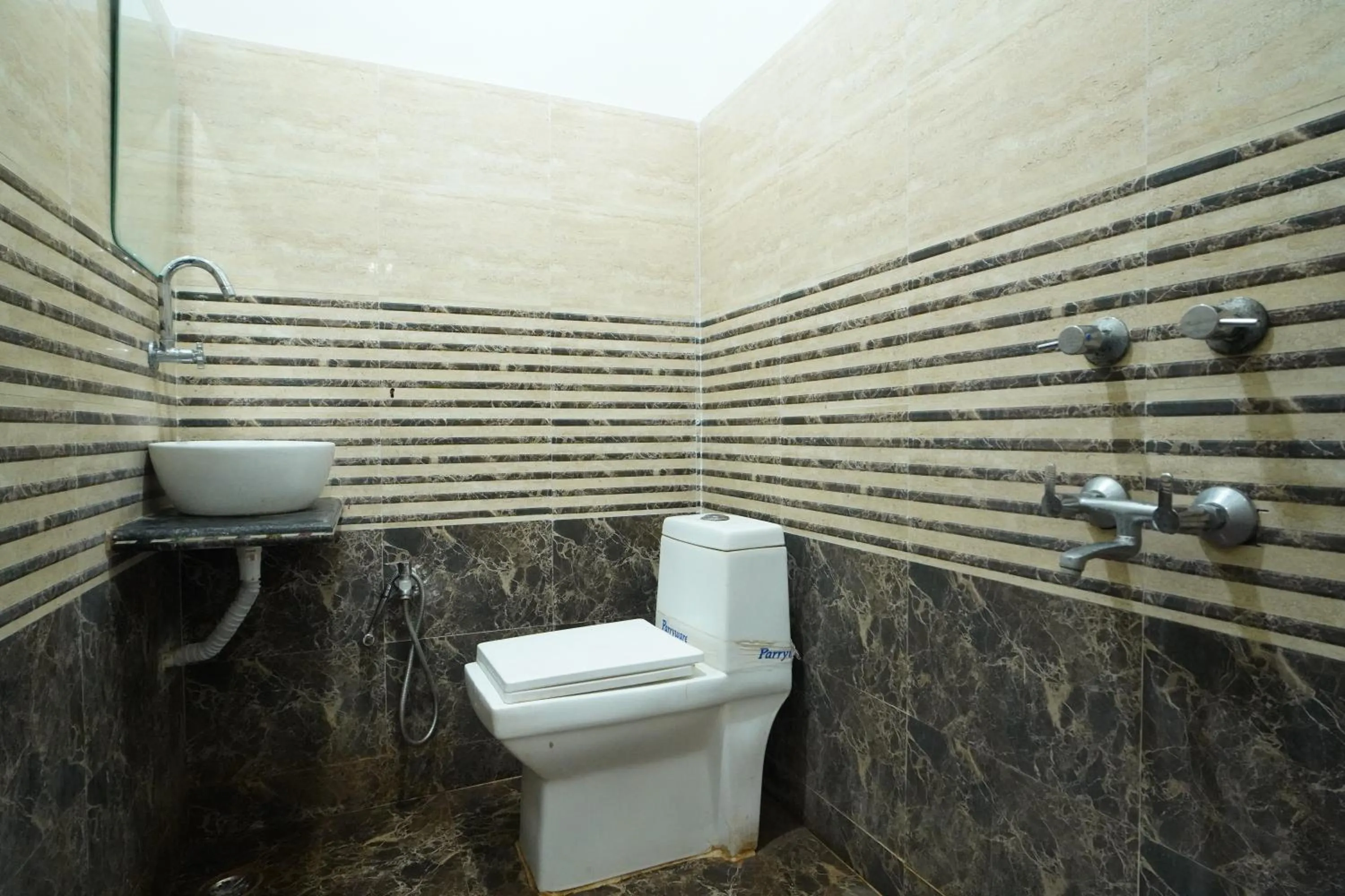 Shower in PS Luxury Hotel