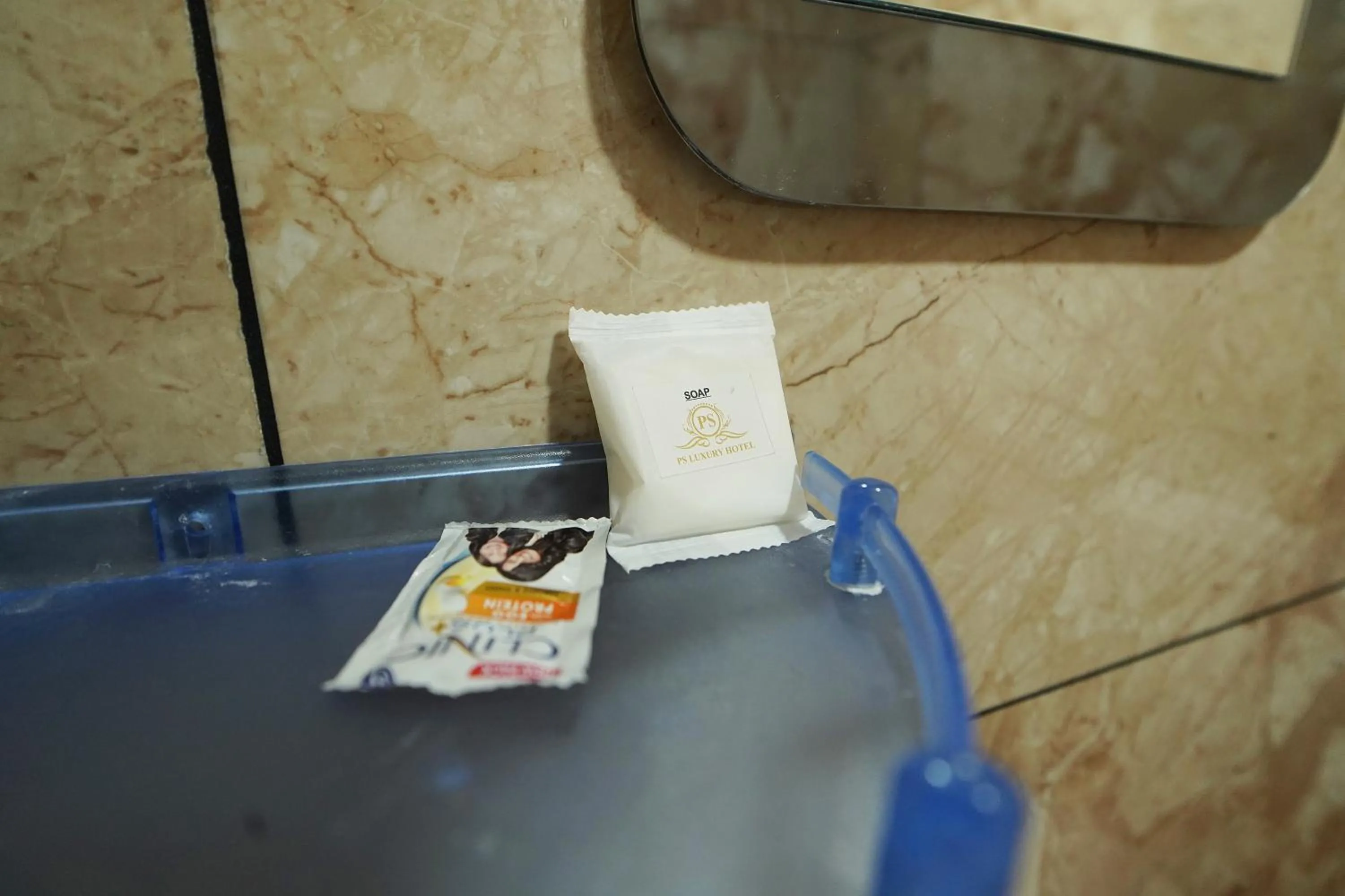 Toilet in PS Luxury Hotel