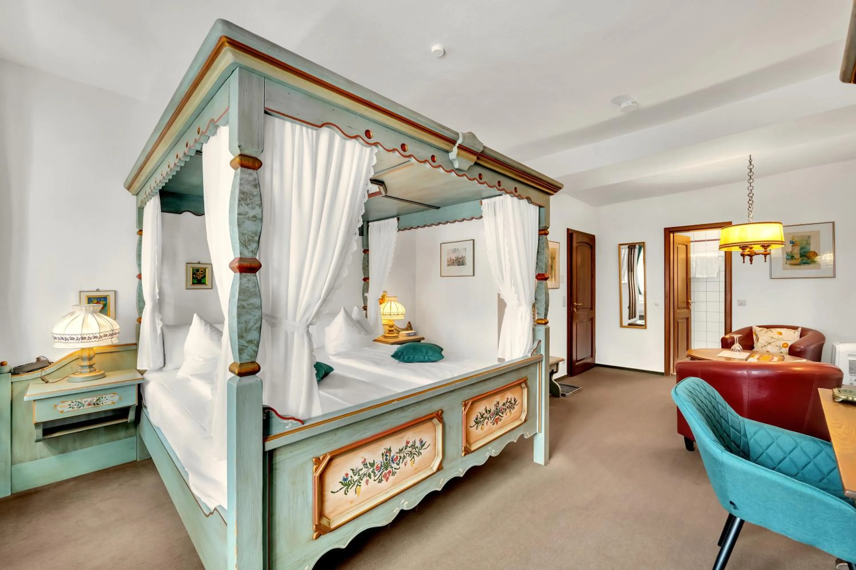 Bed in Artistique Hotel