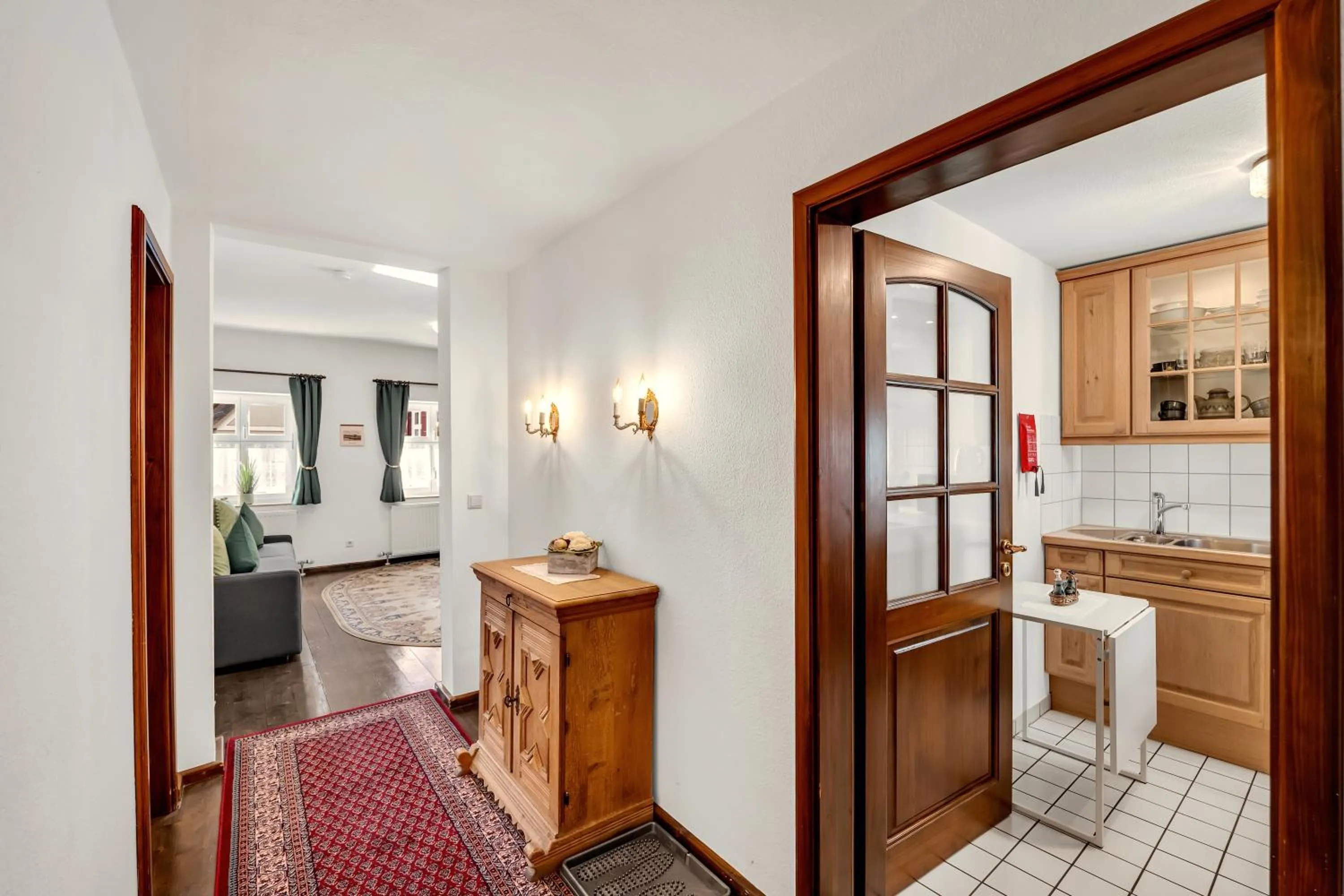 Kitchen or kitchenette in Artistique Hotel