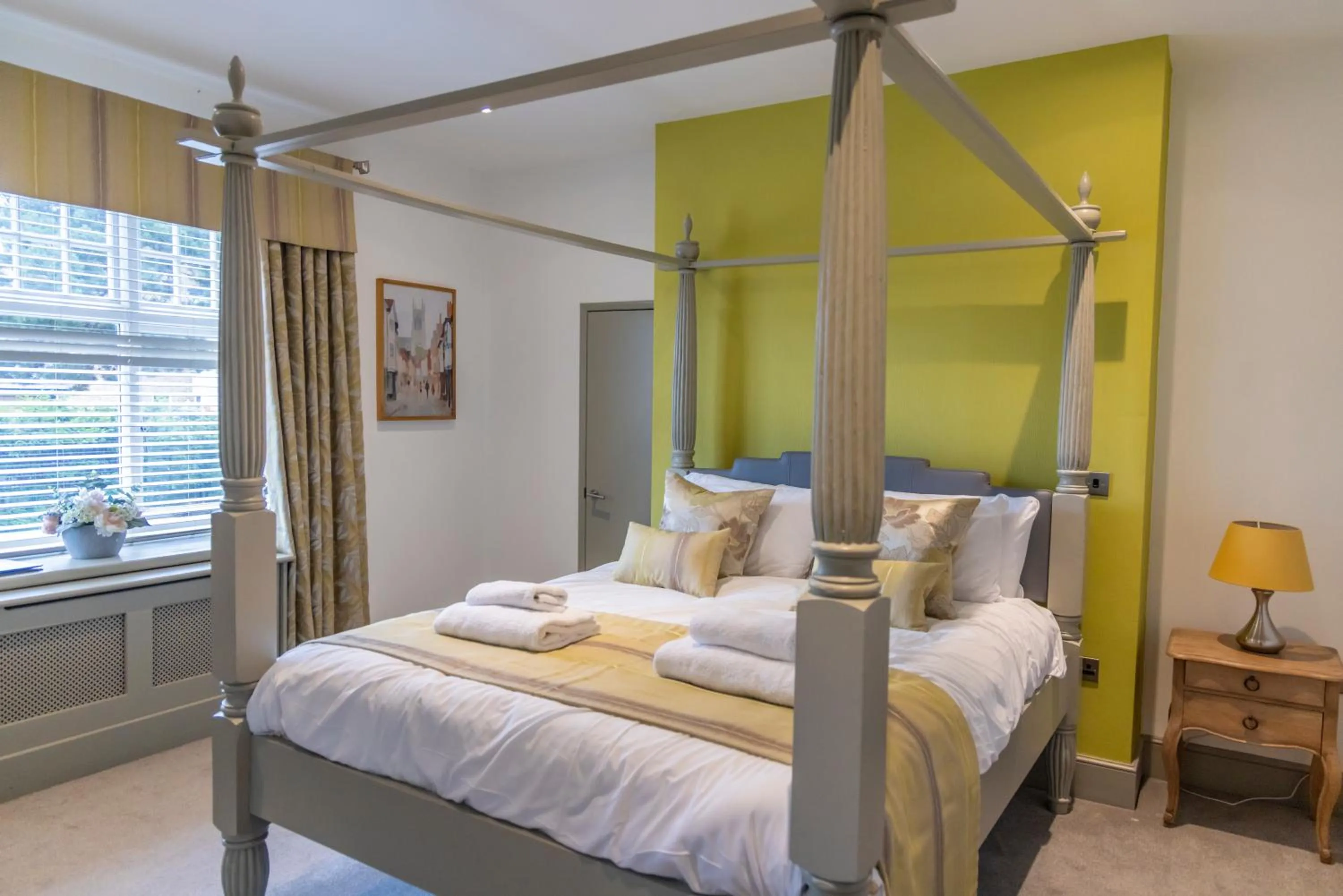 Bedroom, Bed in The Bat and Ball