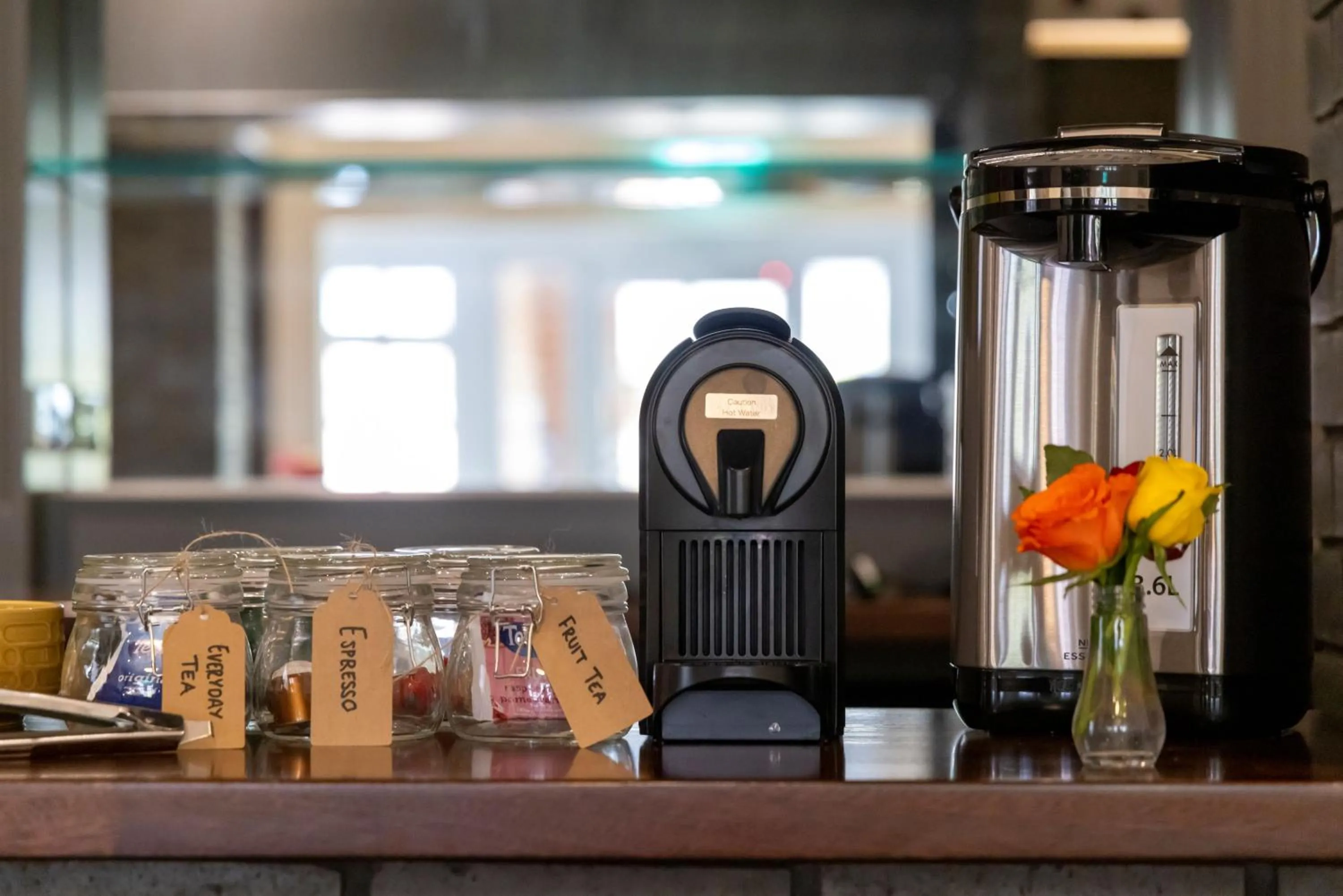 Coffee/tea facilities in The Bat and Ball