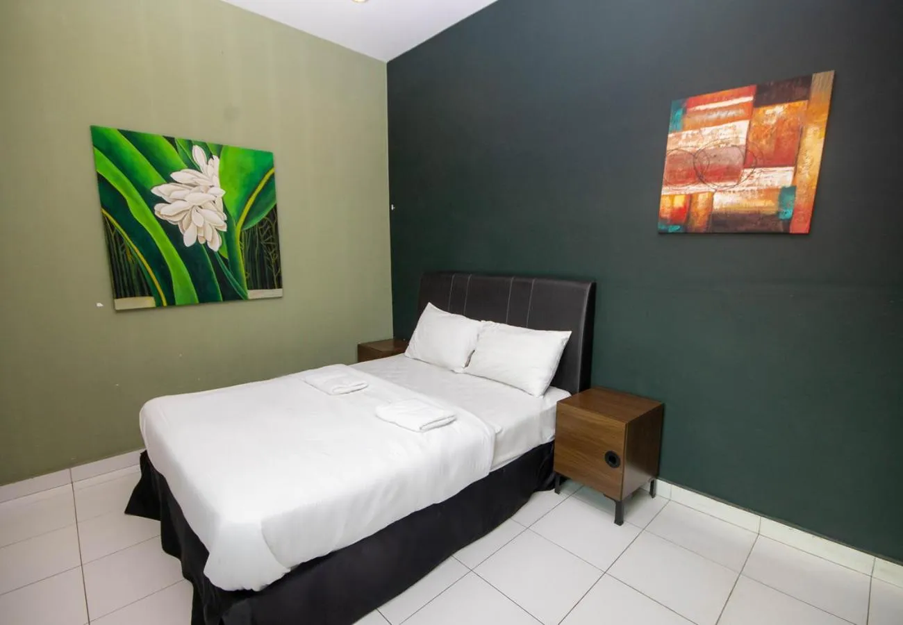 Bed in JQ Osborne Apartment