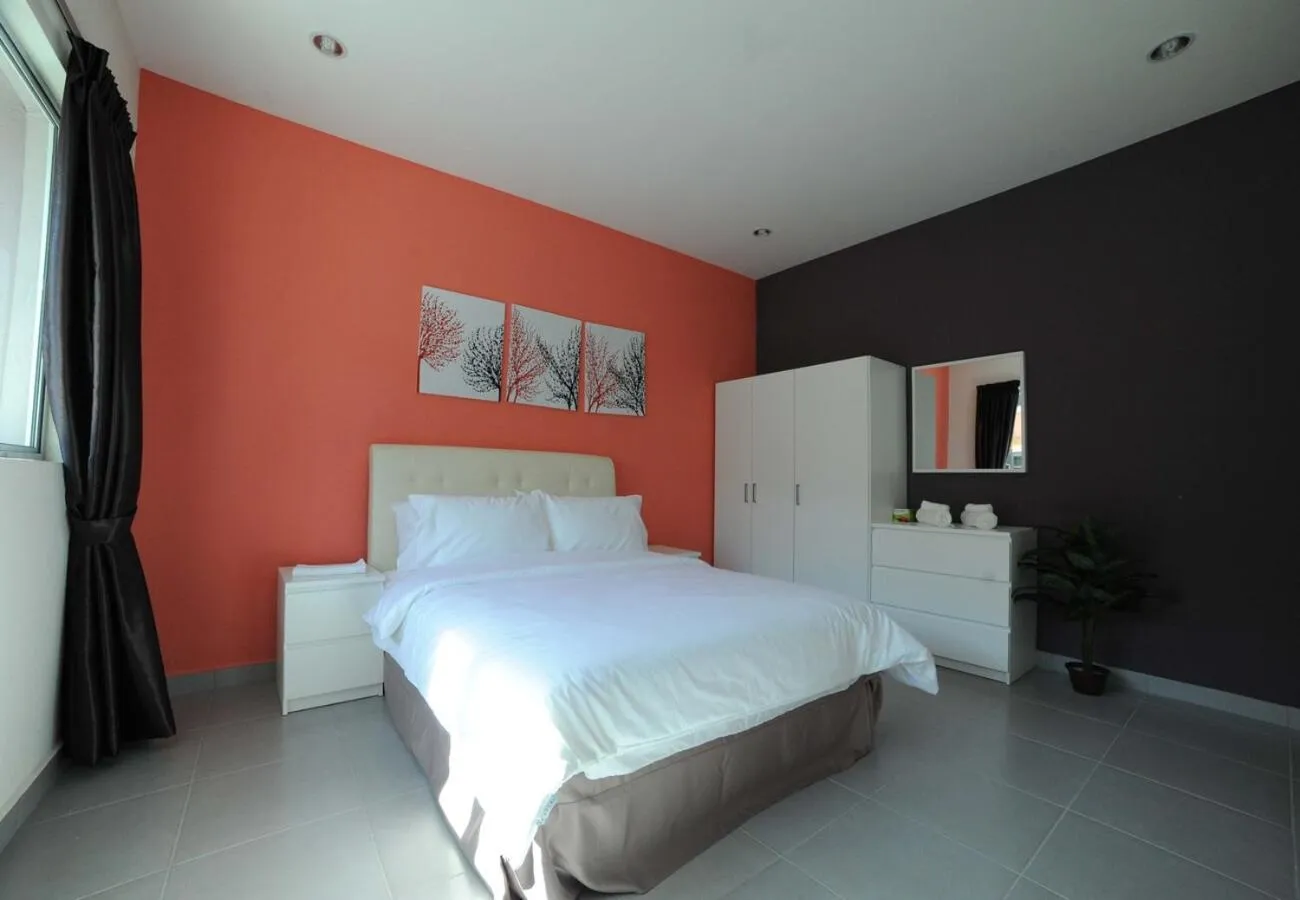 Bed in JQ Osborne Apartment