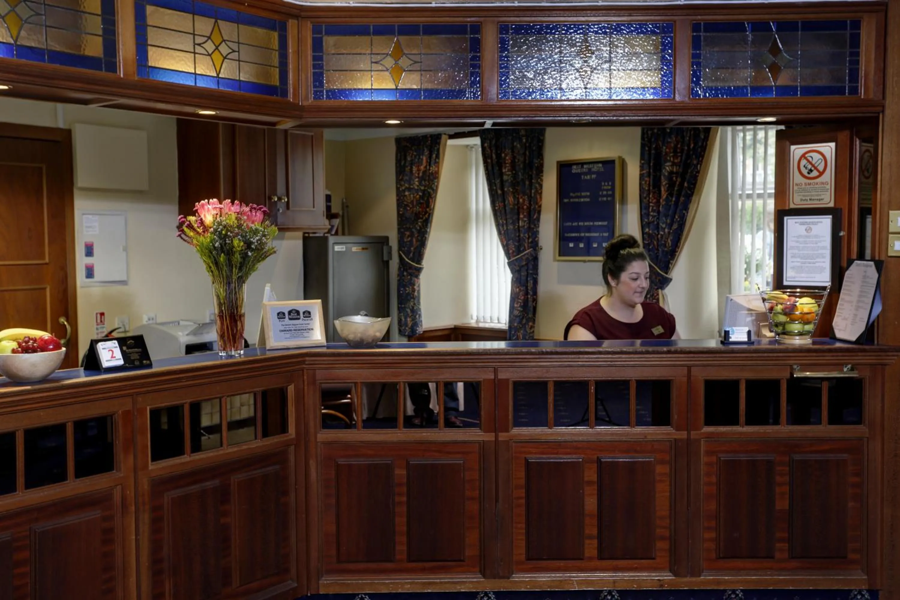 Lobby or reception in Best Western Queens Hotel