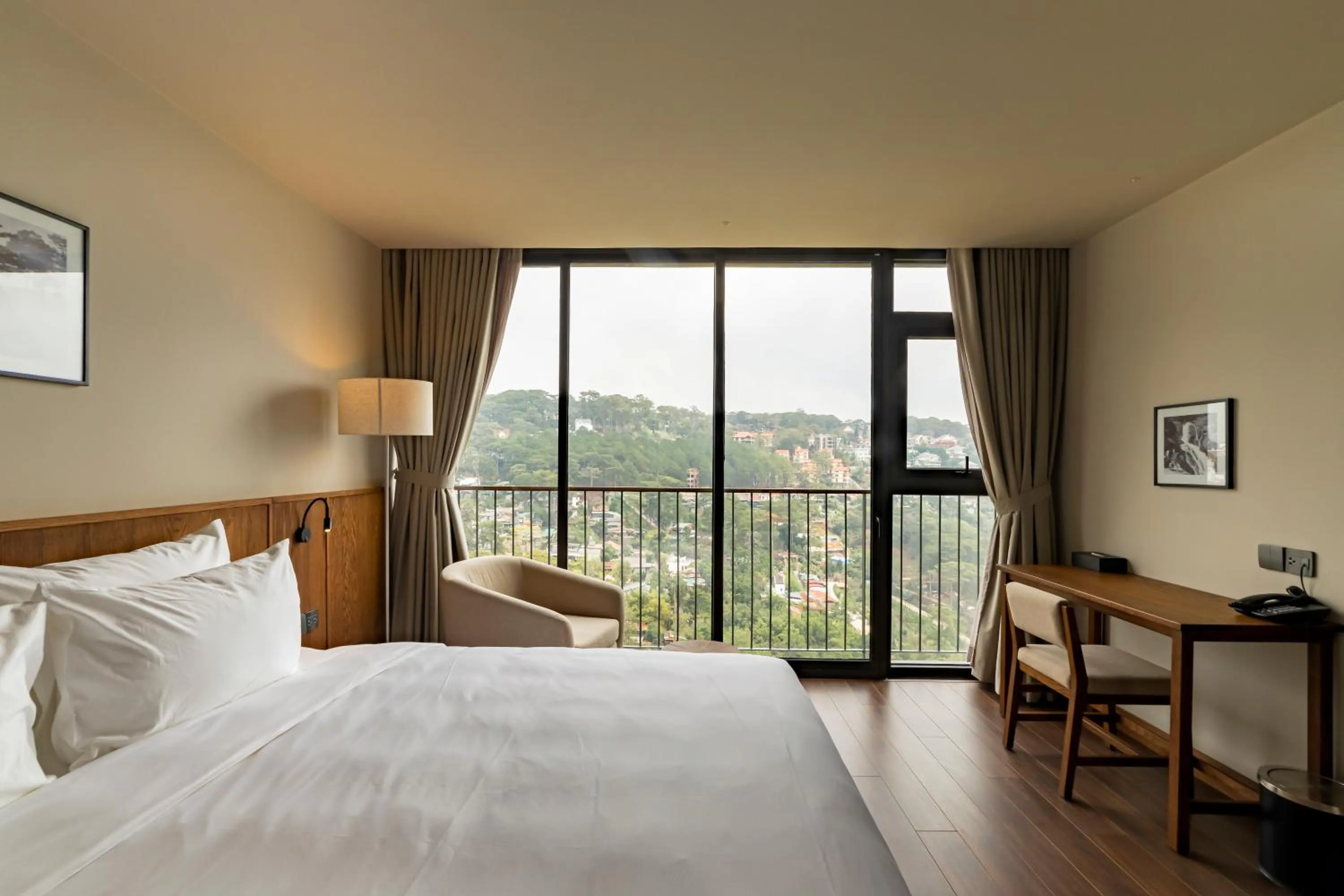 Natural landscape, Bed in HLS Dalat Lodge