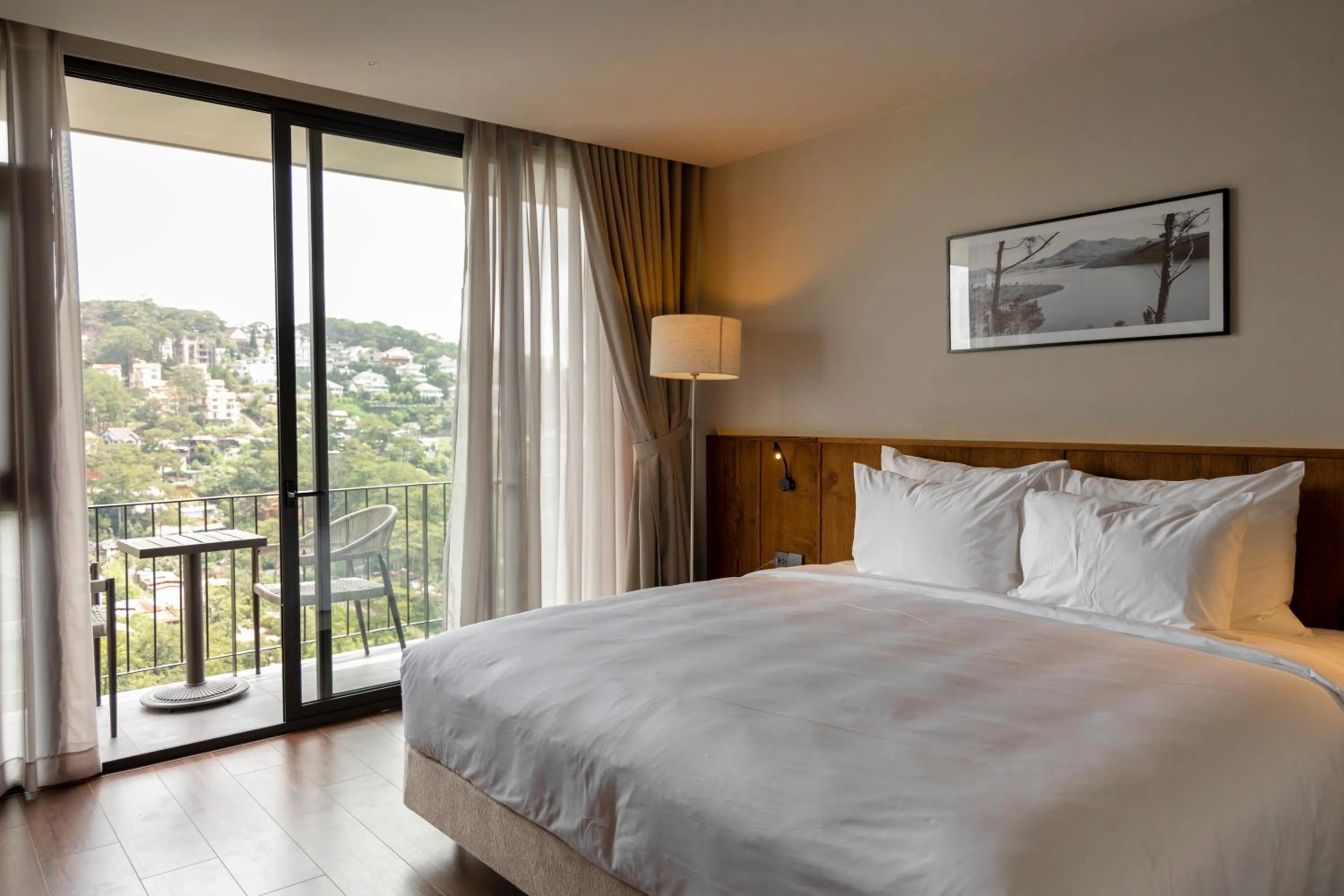 Bed in HLS Dalat Lodge