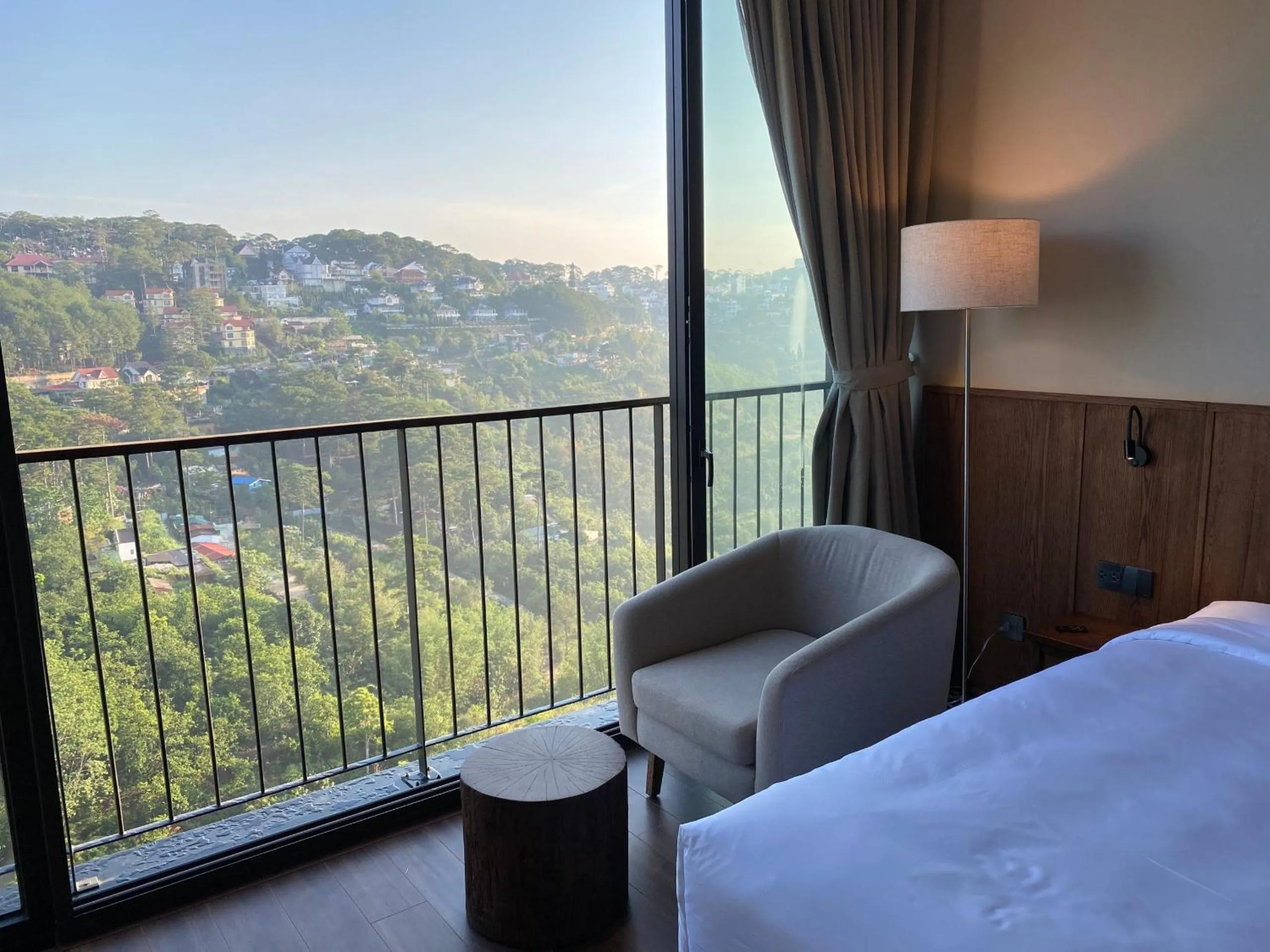 City view, Bed in HLS Dalat Lodge