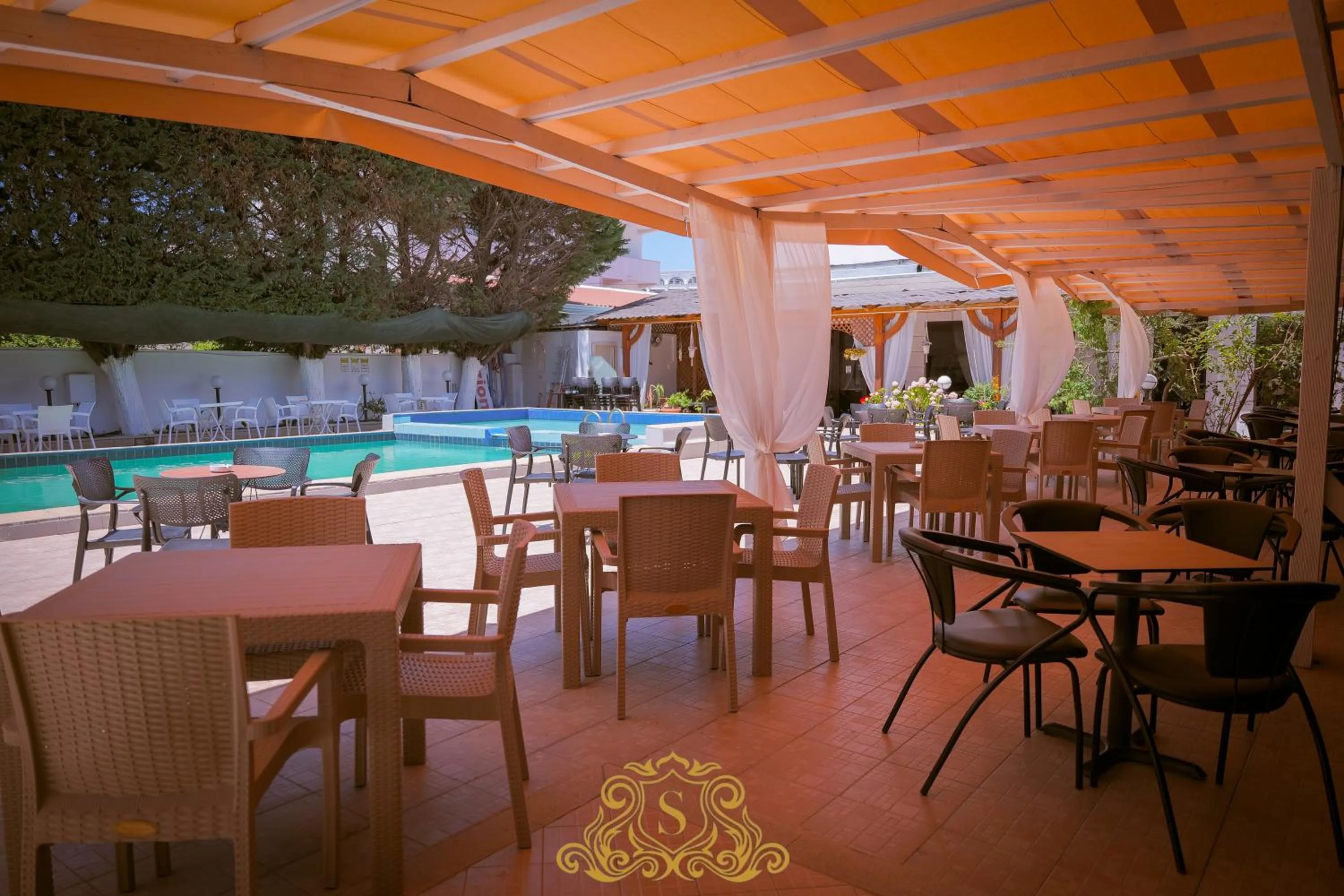 Restaurant/places to eat in Hotel Sorrente