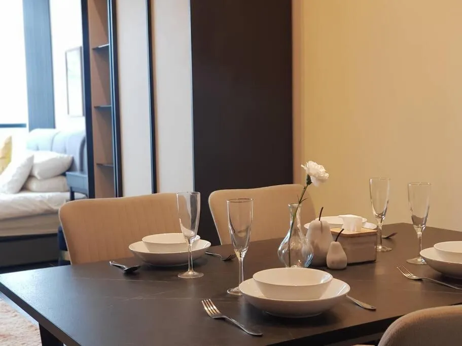 Klcc Suites at Twin Tower