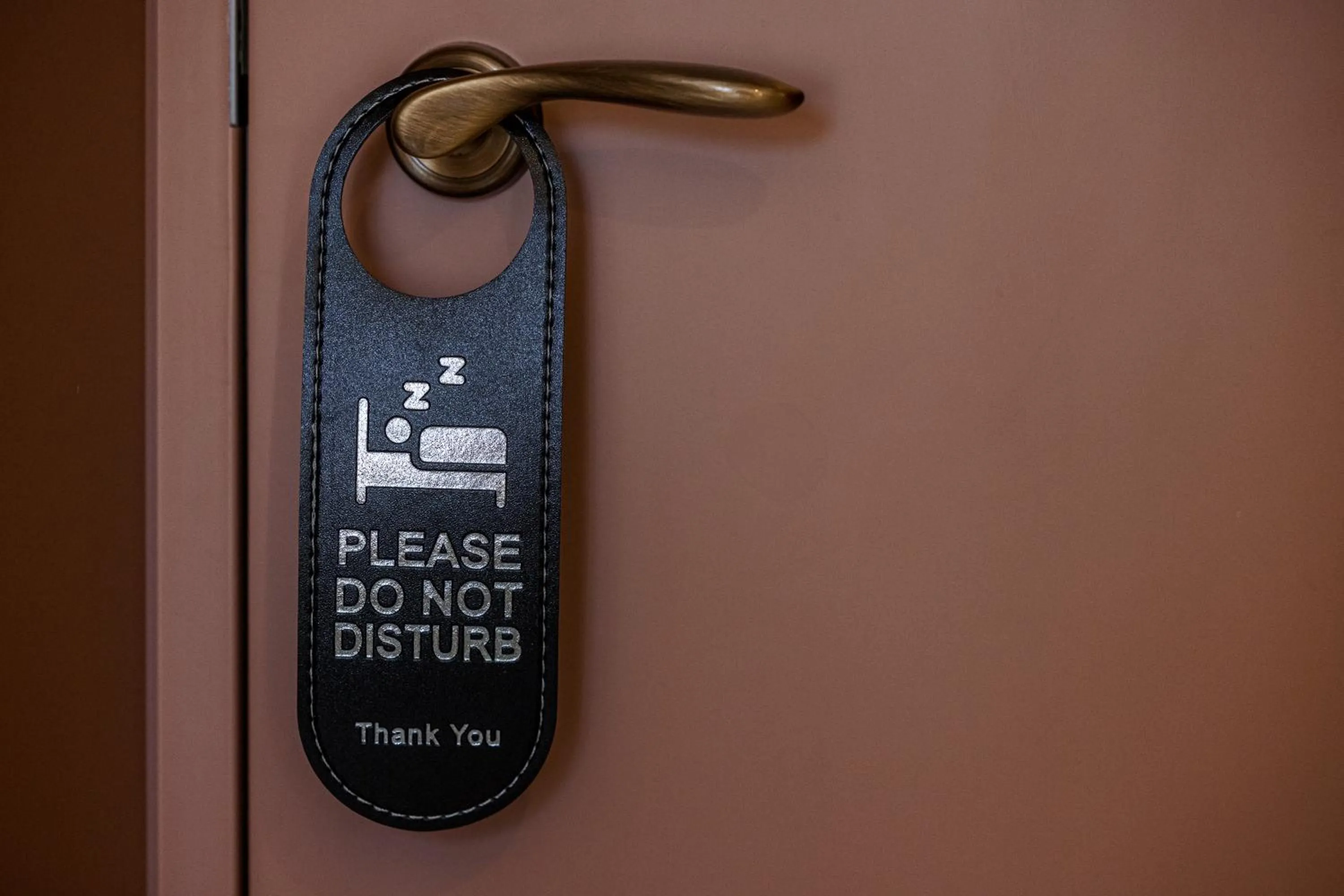 room service in Naomi Nice