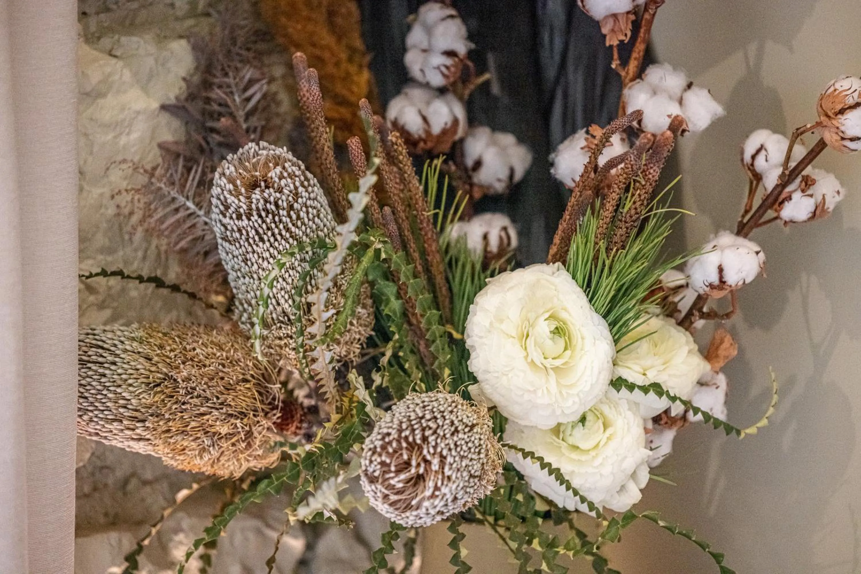 Decorative detail in Naomi Nice