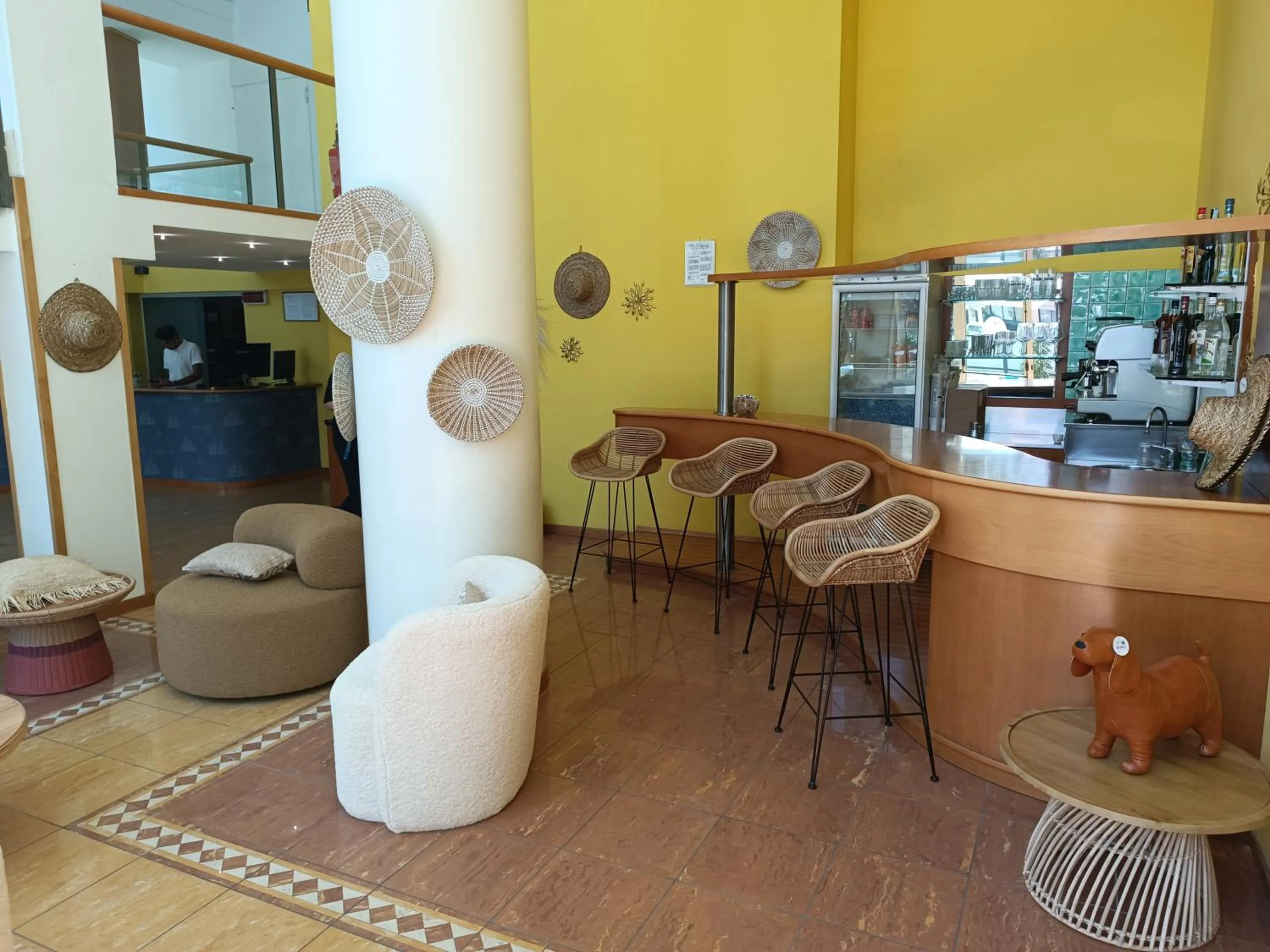 Lounge or bar in Hotel Remin Plaza