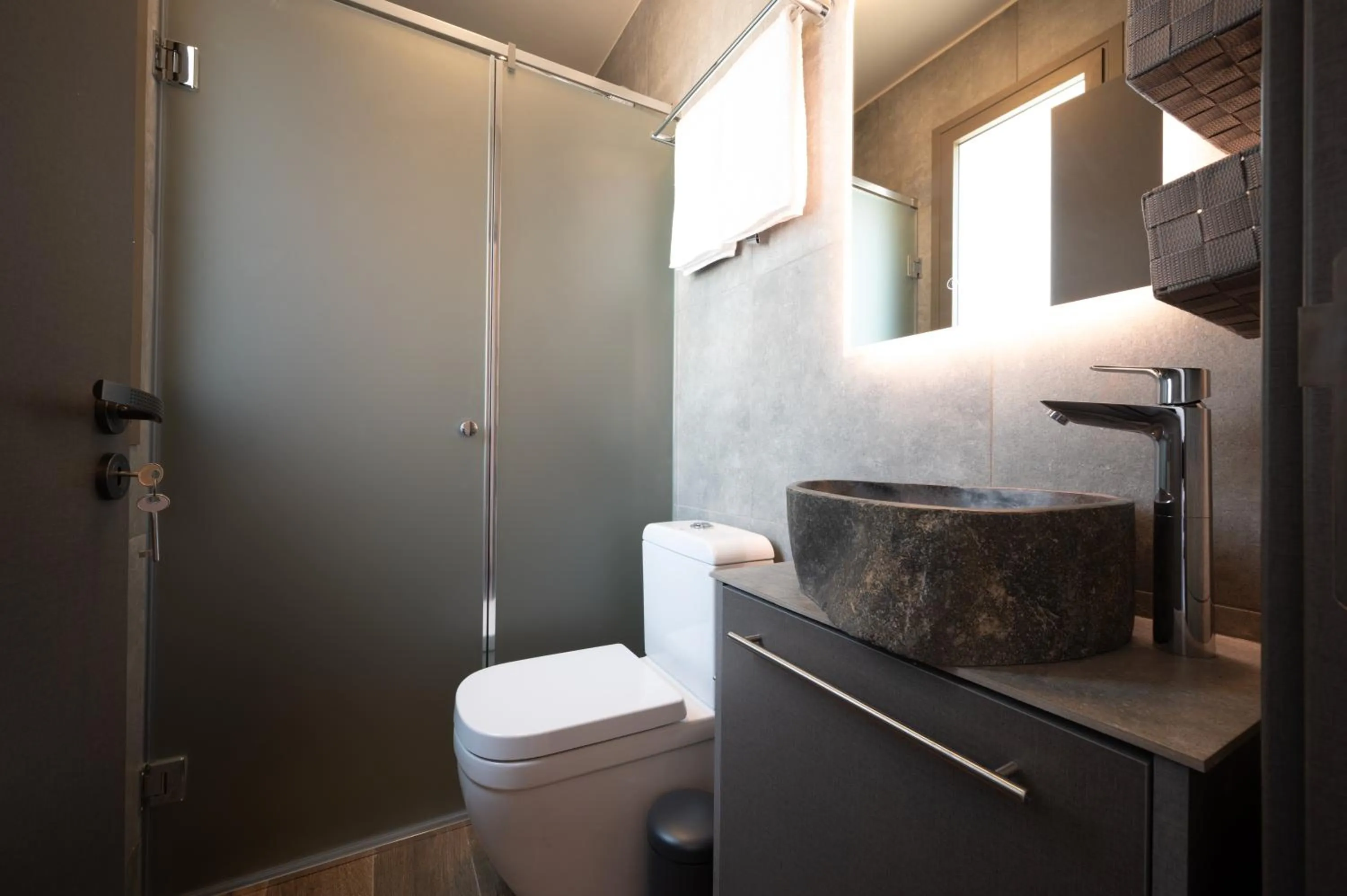 Shower in Exotic Sea Boutique Adults Only