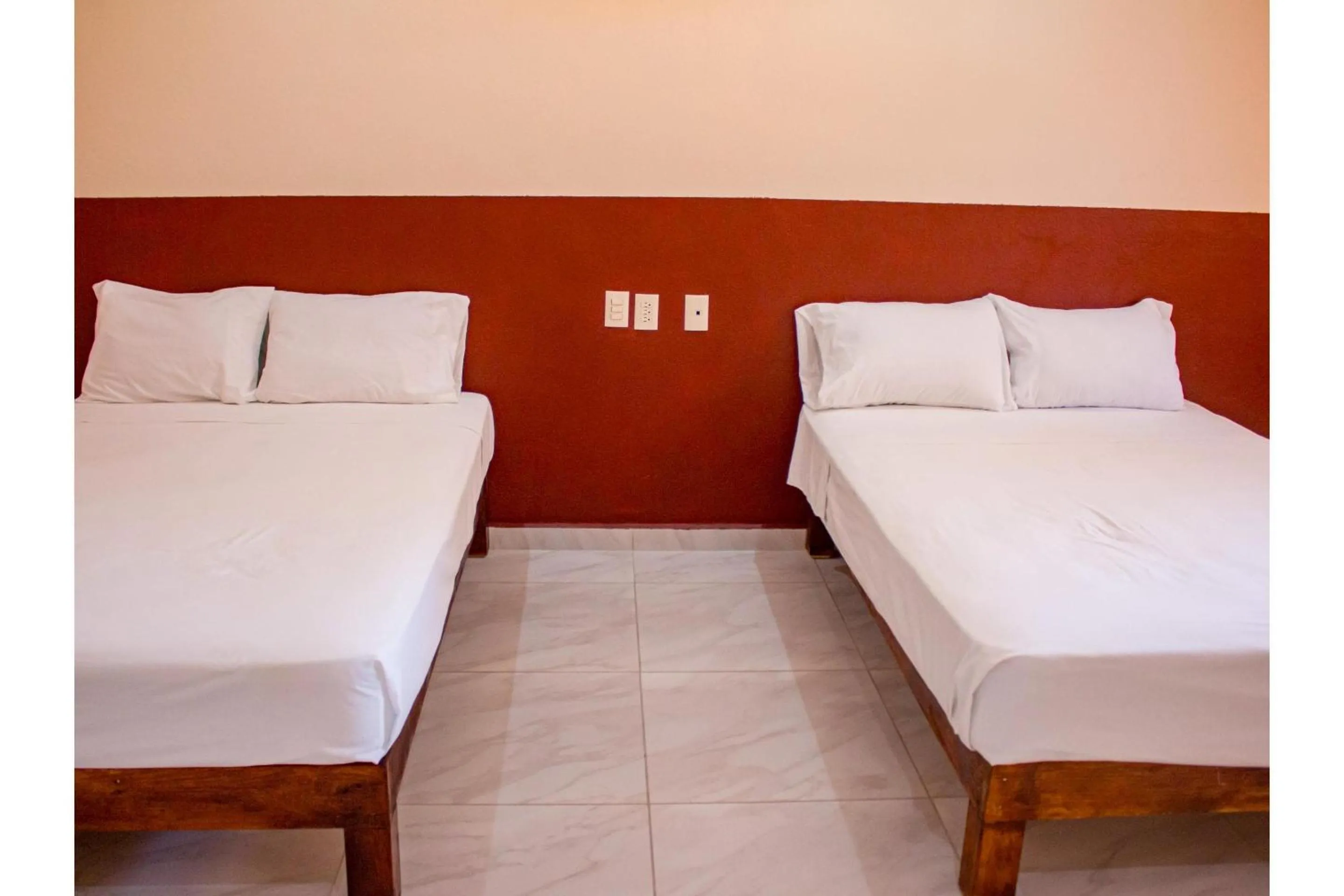 Bedroom, Bed in OYO Hotel La Playa