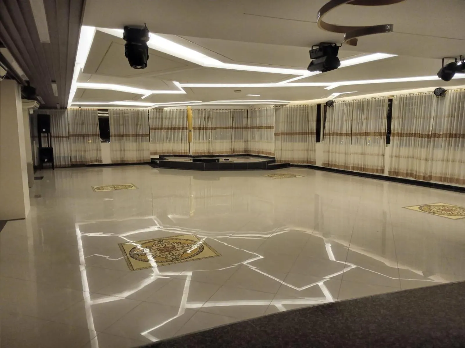 Meeting/conference room in BRITNEY HOTEL Machala