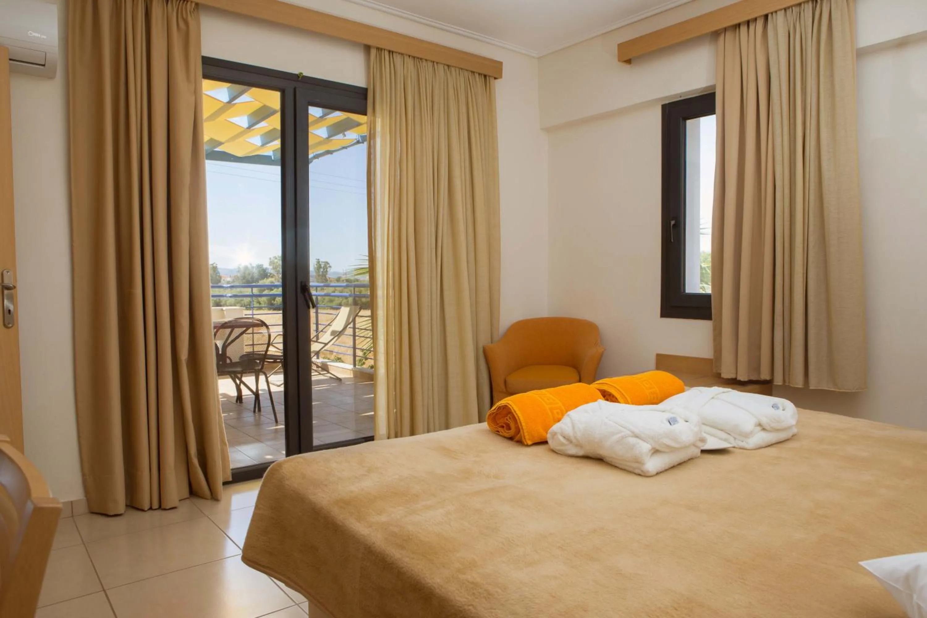 Bedroom, Bed in Aeolian Gaea Hotel