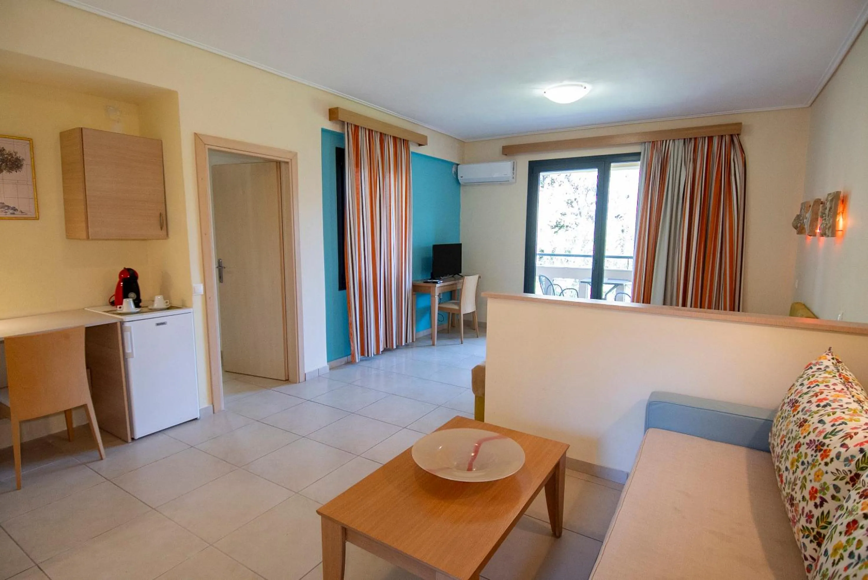 Living room in Aeolian Gaea Hotel