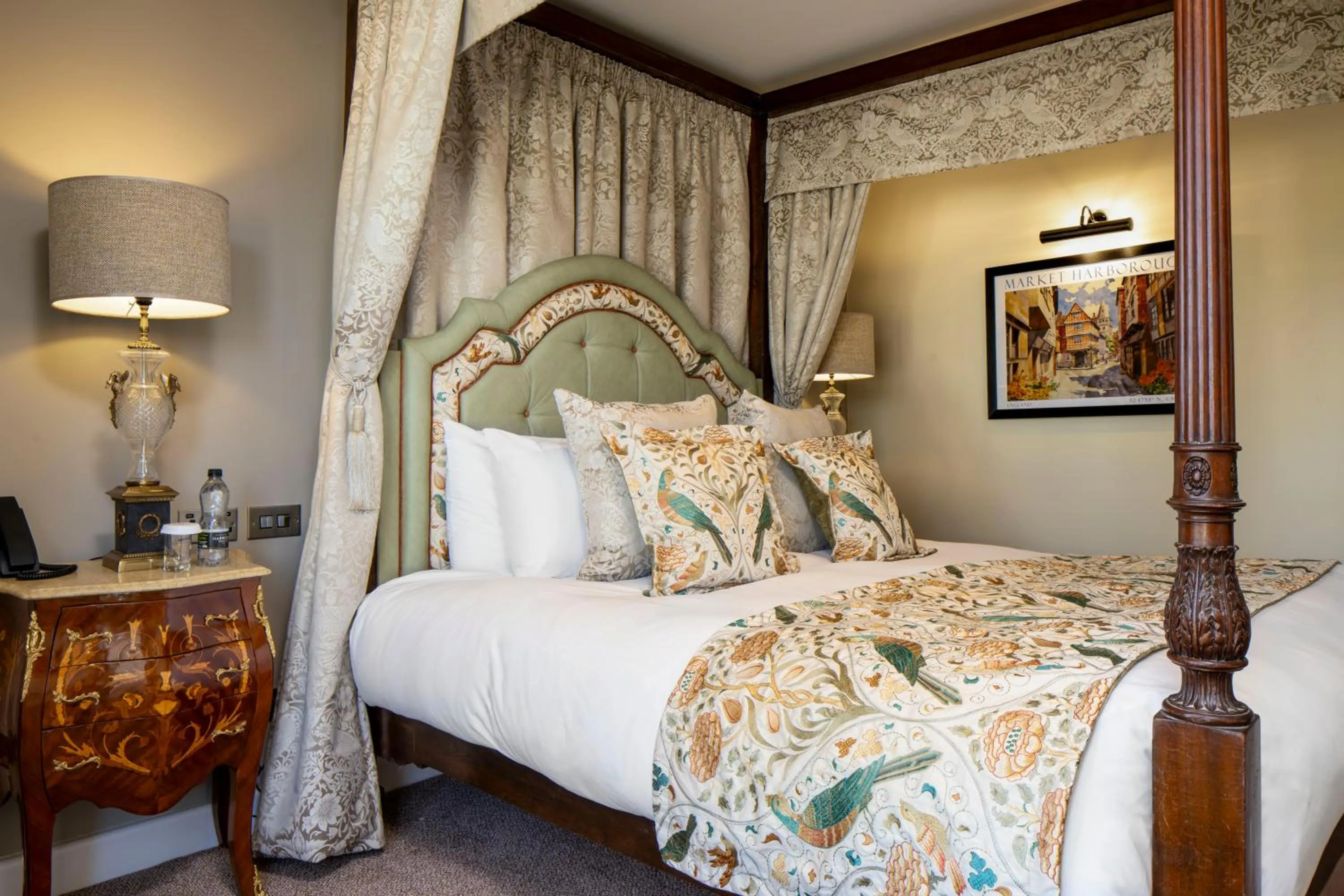 Bed in The Three Swans Hotel, Market Harborough, Leicestershire - The Coaching Inn Group