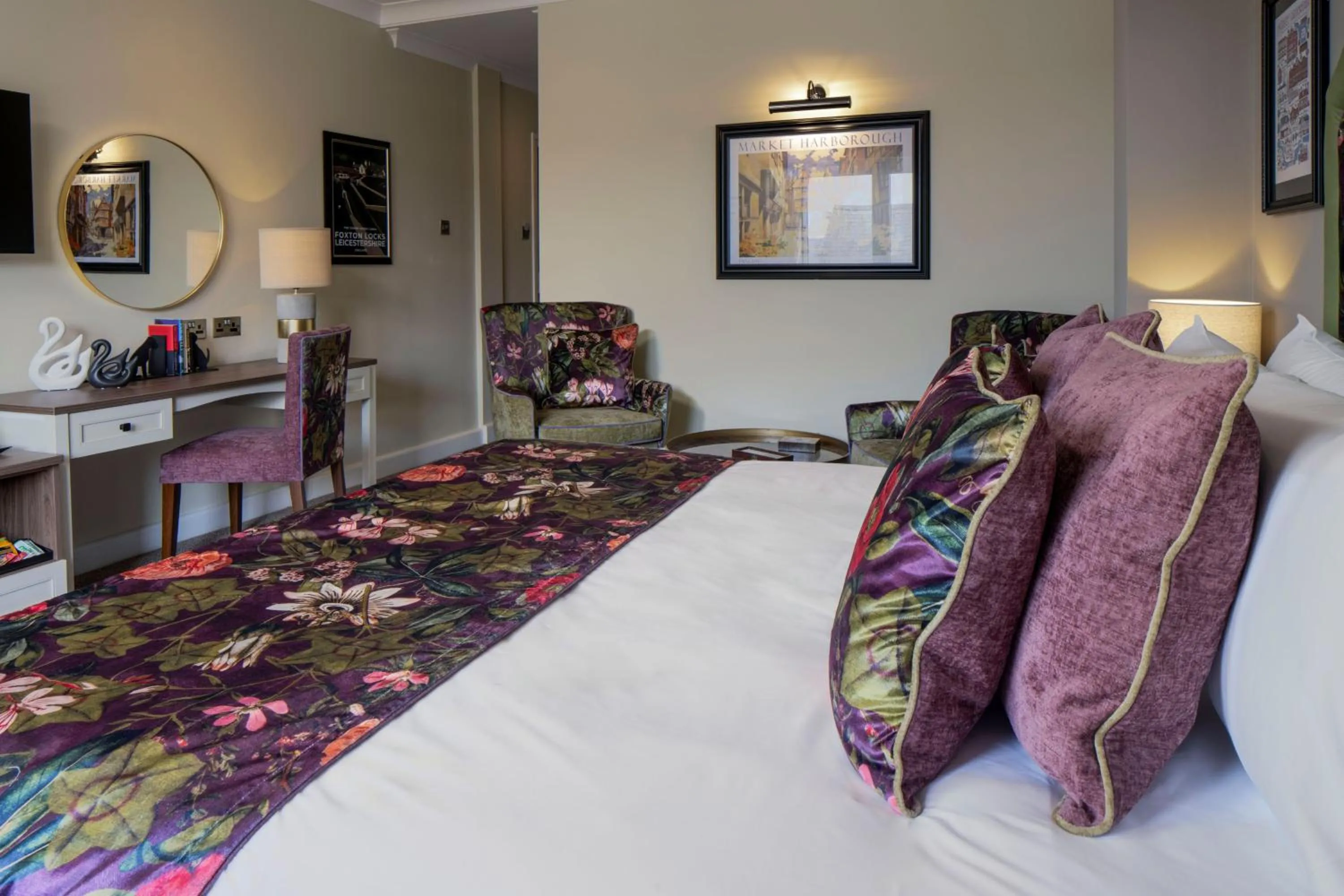 Bed in The Three Swans Hotel, Market Harborough, Leicestershire - The Coaching Inn Group