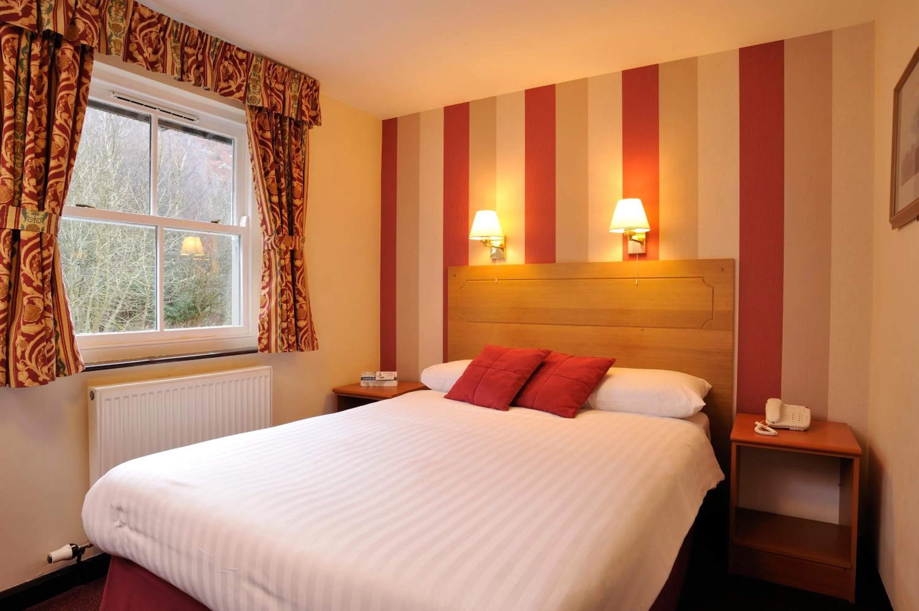 Bed in Patterdale Hotel