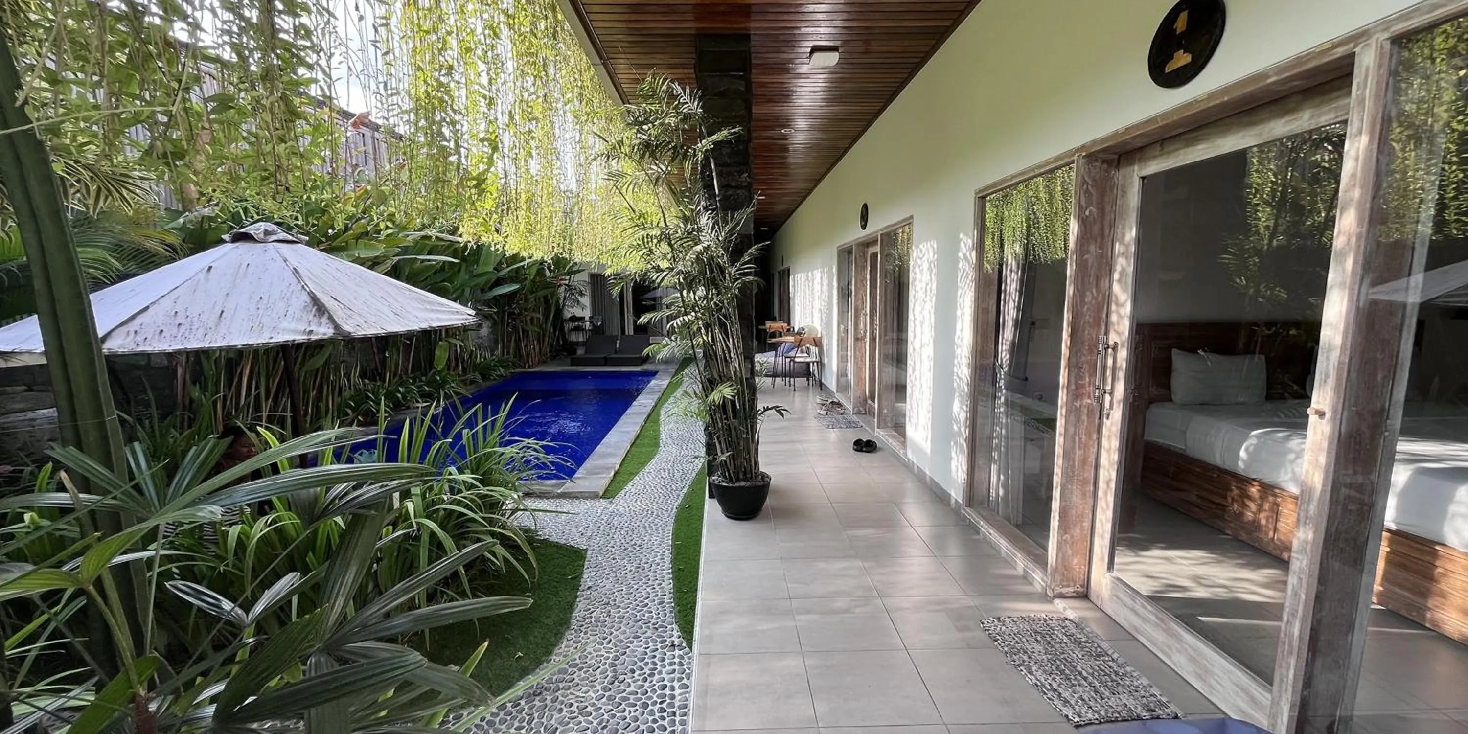 Pool view in Pis Bolong Canggu