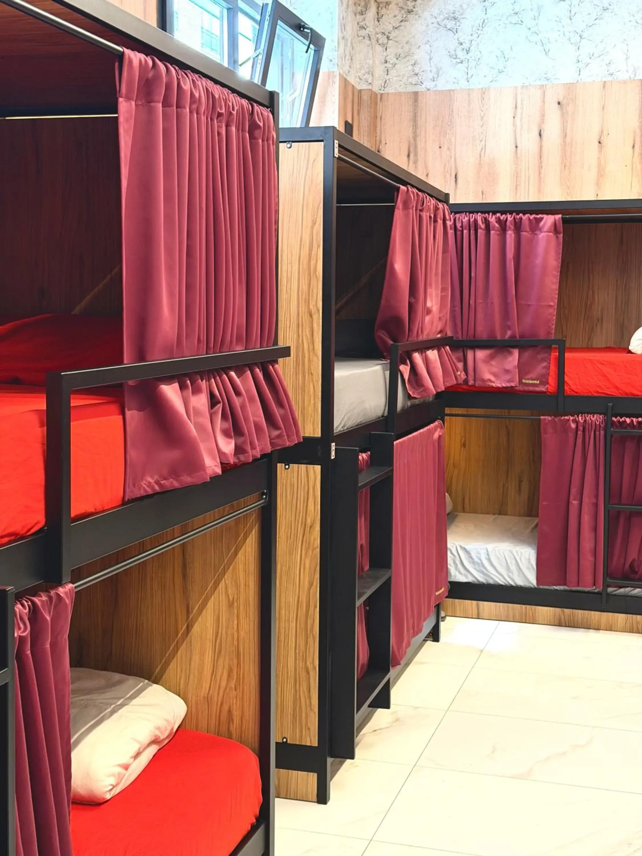 Senda Hostel Retiro - Atocha & Madrid Centro Senda Hostel Retiro - Atocha & Madrid Centro
