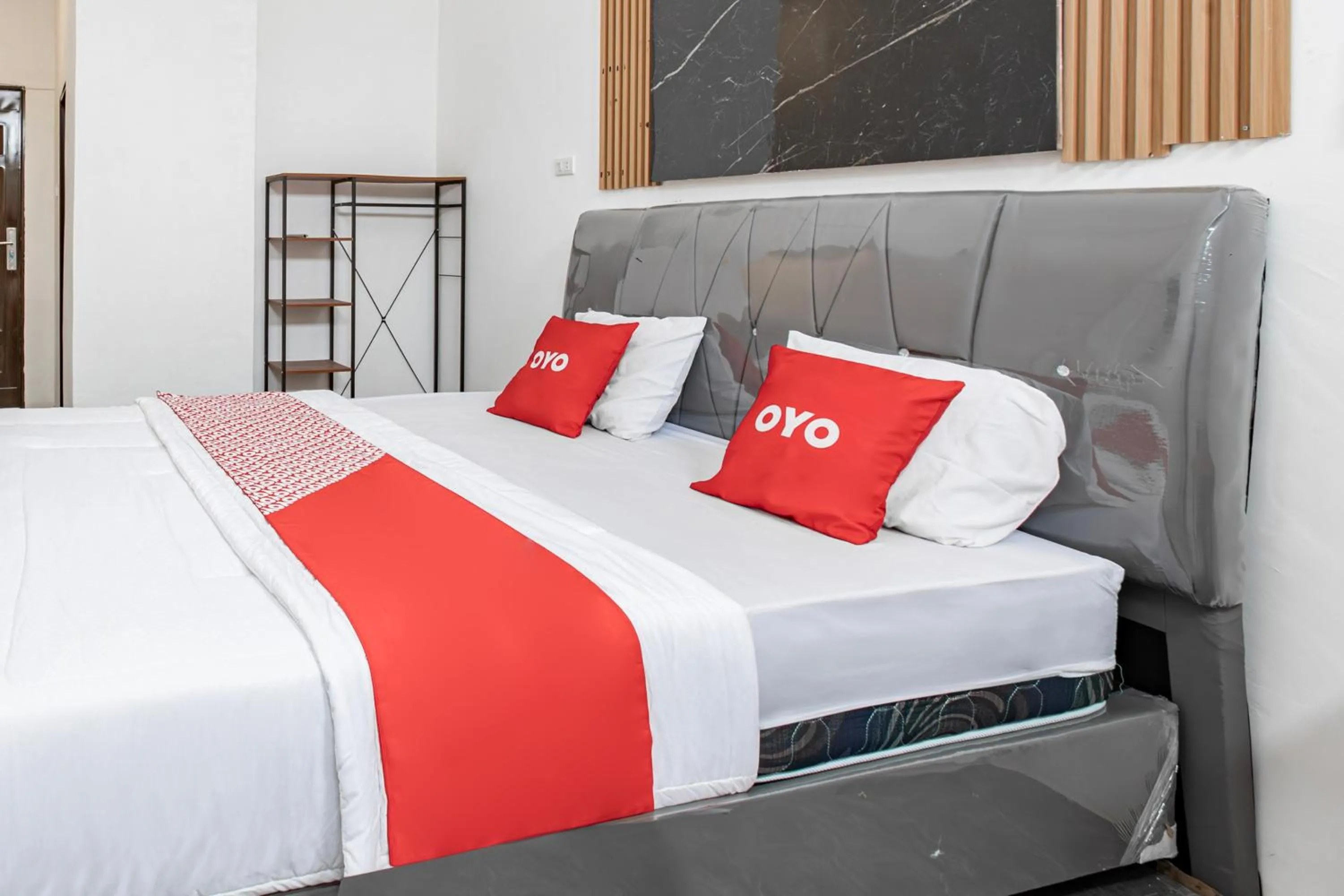 Bedroom, Bed in Hotel O Guest House Maria