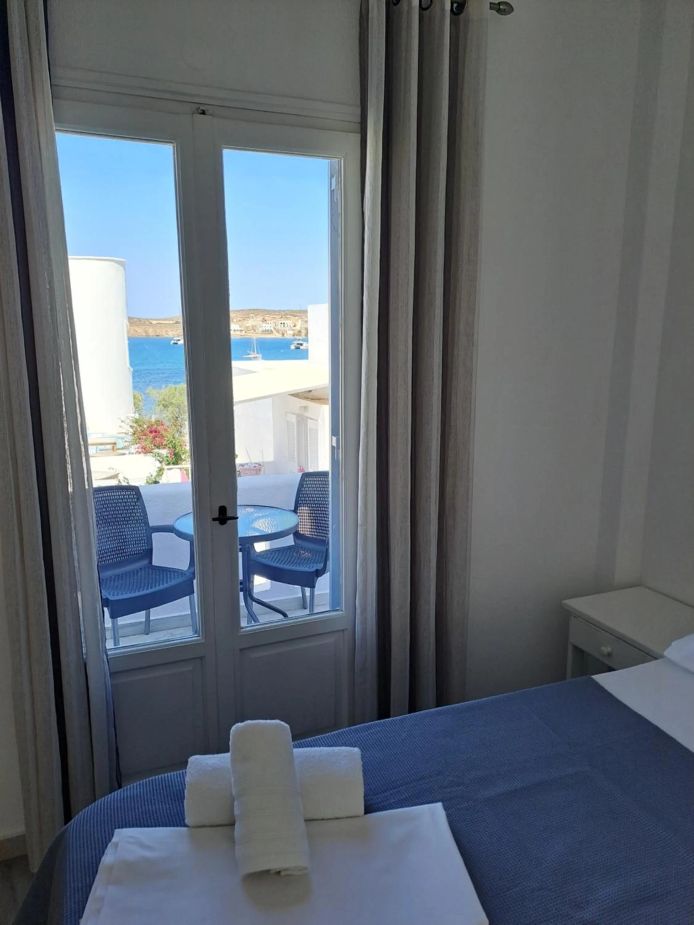 Balcony/Terrace, Bed in Oceanis Resort