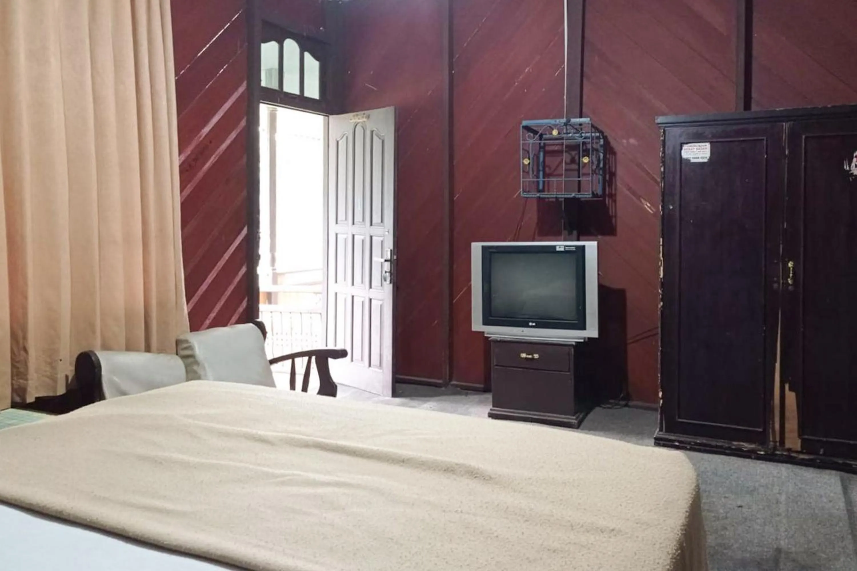 Bedroom, Bed in Hotel Pantai Panjang Bengkulu RedPartner