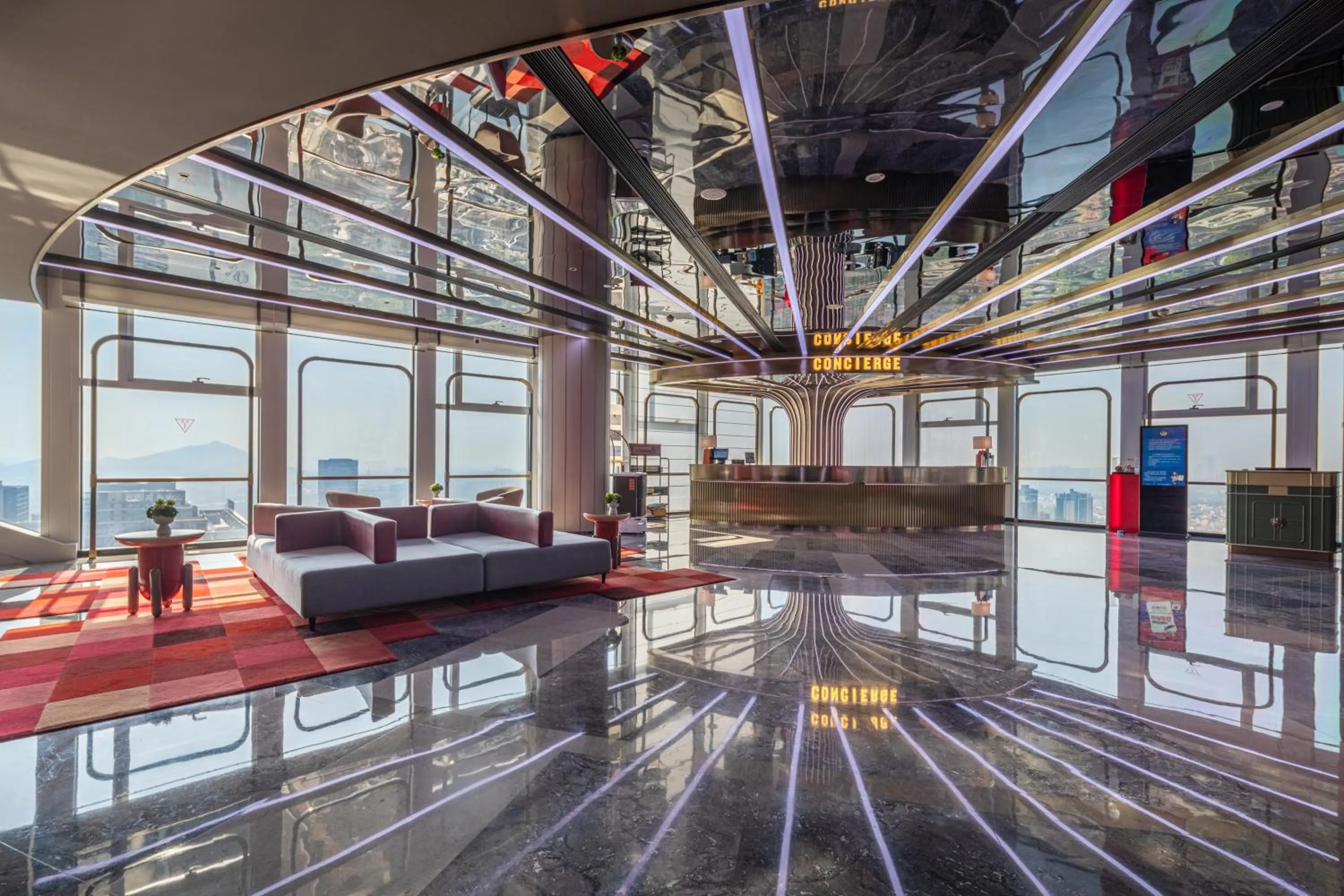 Lobby or reception in Radisson Red Guangzhou South Railway Station