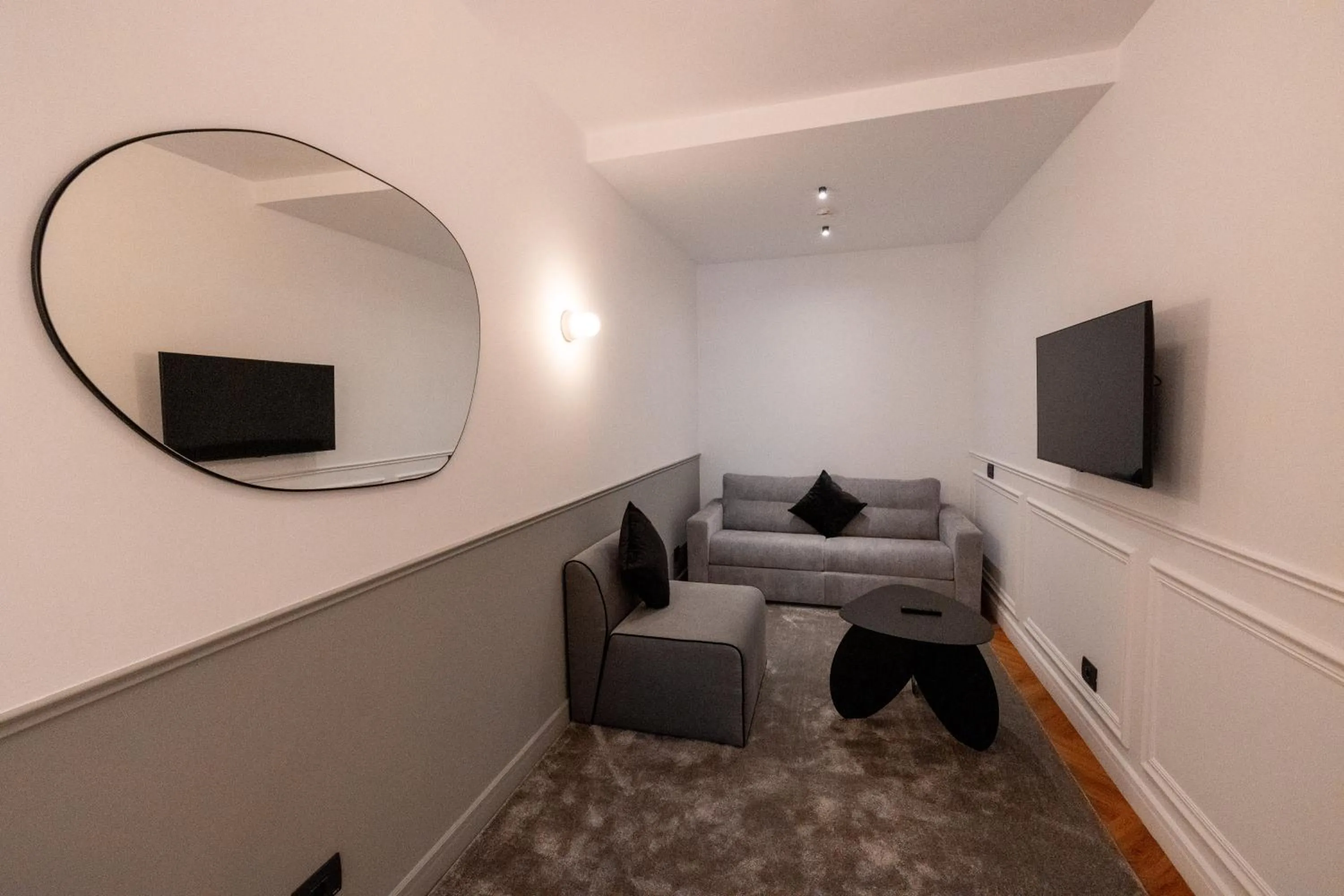 TV and multimedia in Ecletico Villa