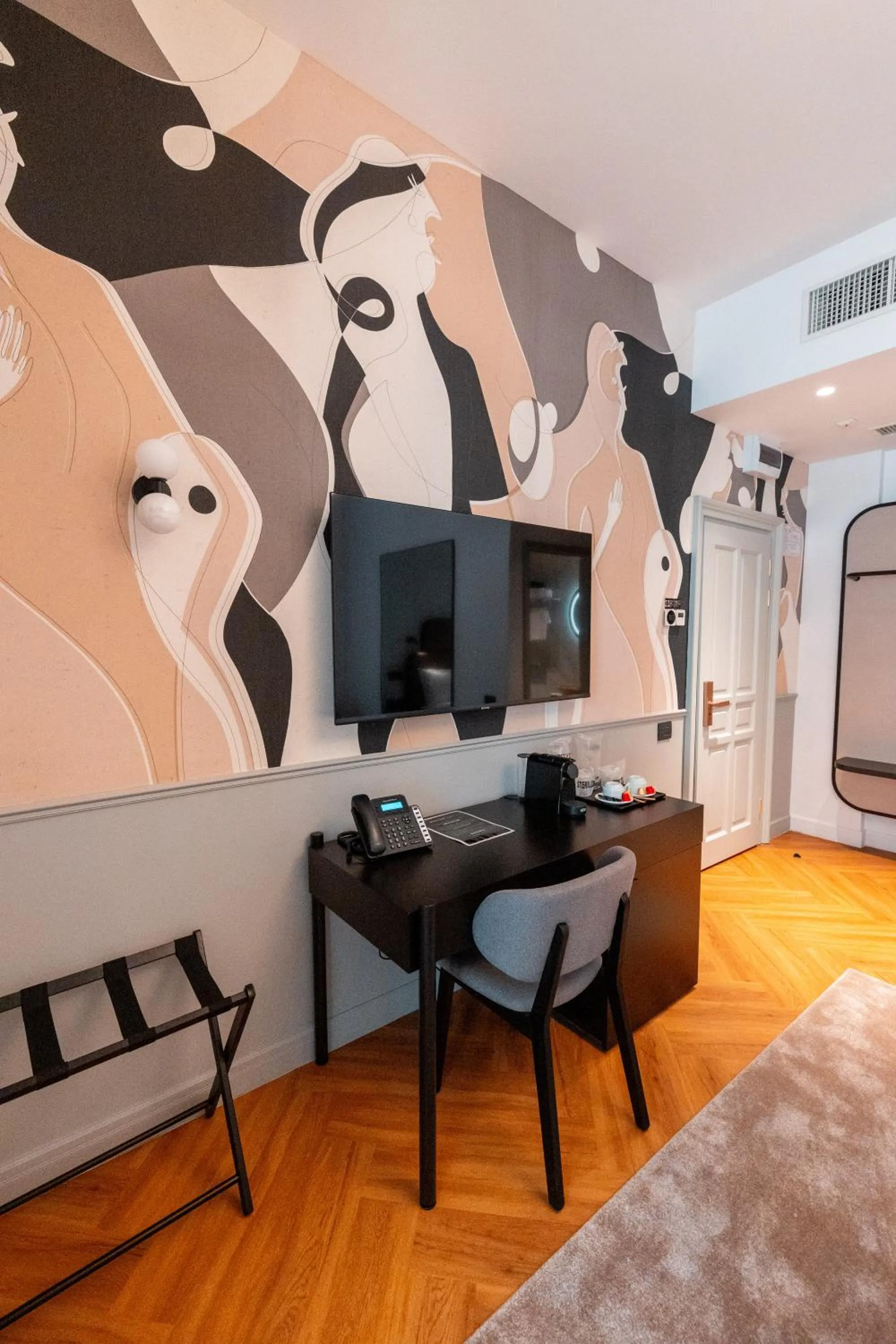 TV and multimedia in Ecletico Villa