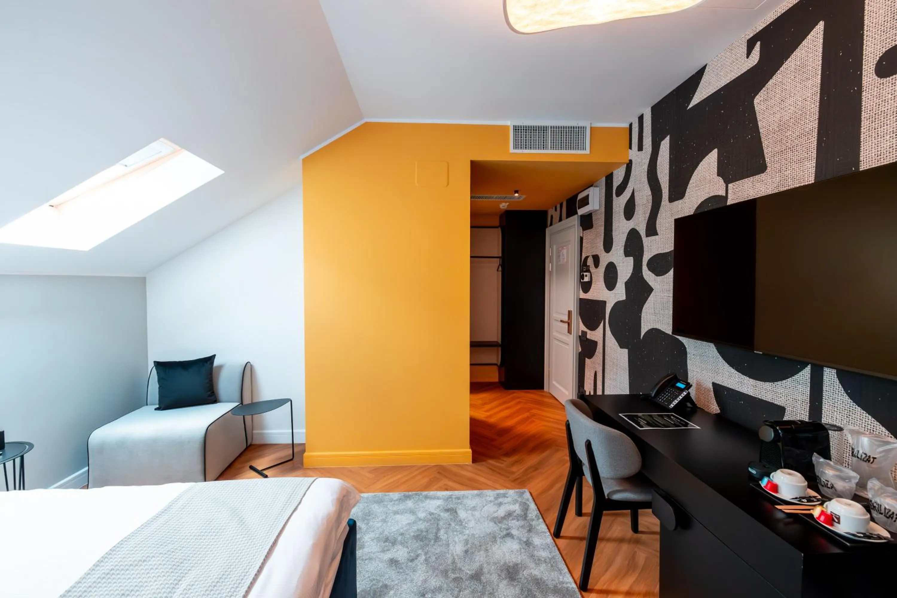 TV and multimedia, Bed in Ecletico Villa