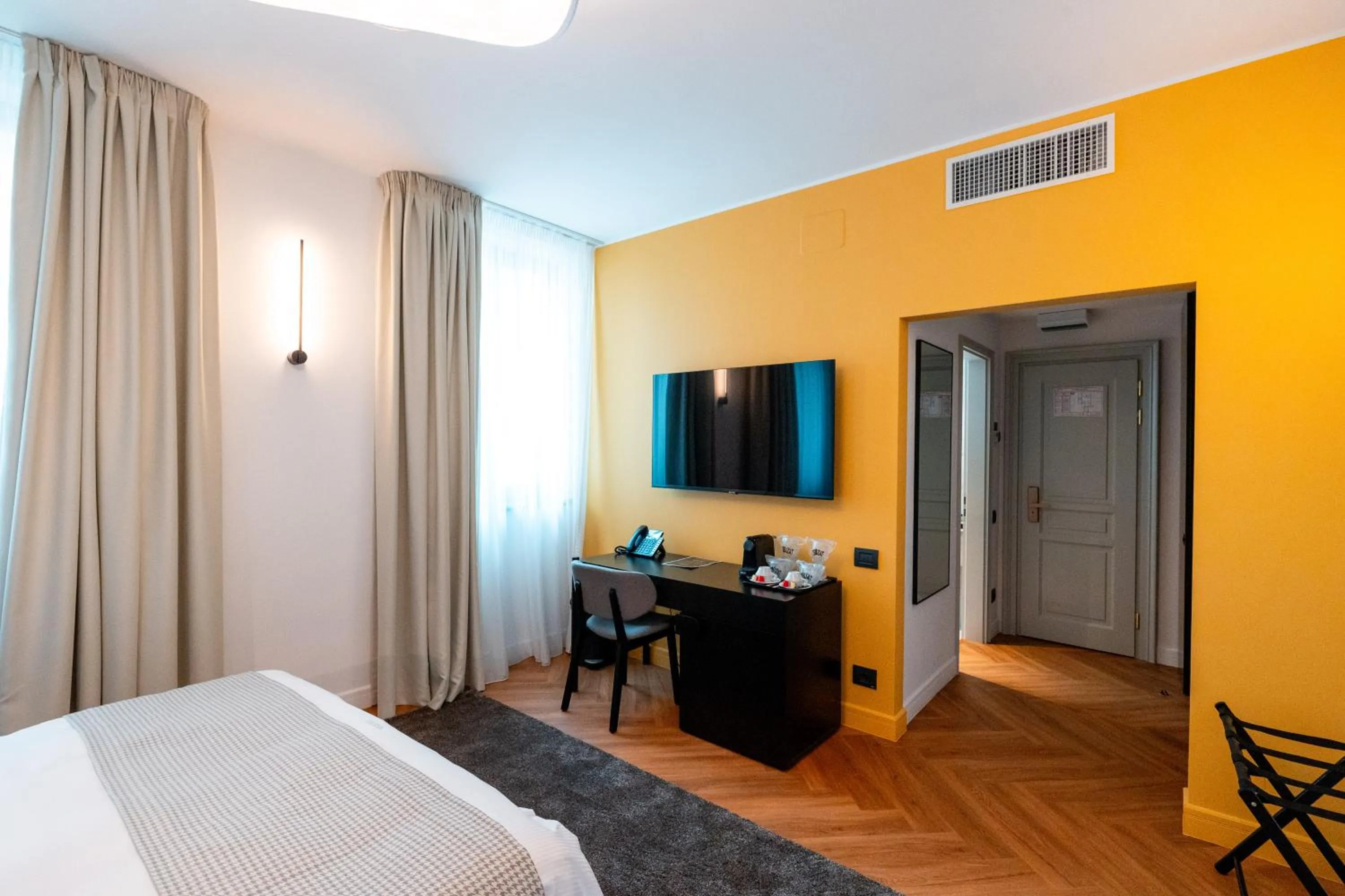 TV and multimedia, Bed in Ecletico Villa