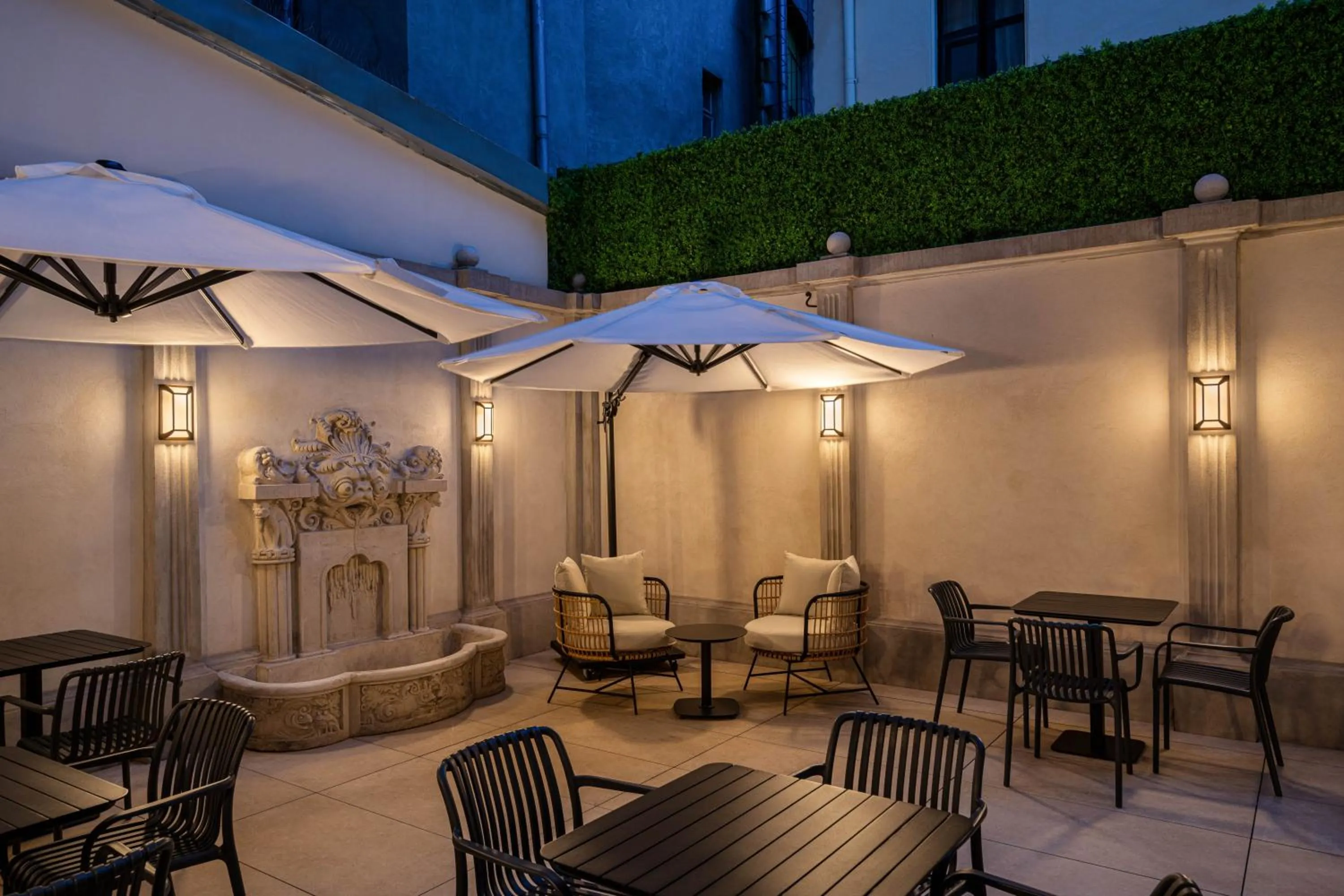 Balcony/Terrace in Ecletico Villa