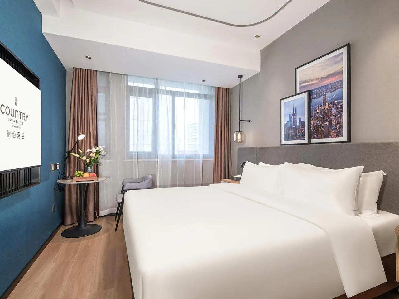 Photo of the whole room in Country Inn & Suite by Radisson, Shanghai Hongkou Football Stadium Chifeng Road