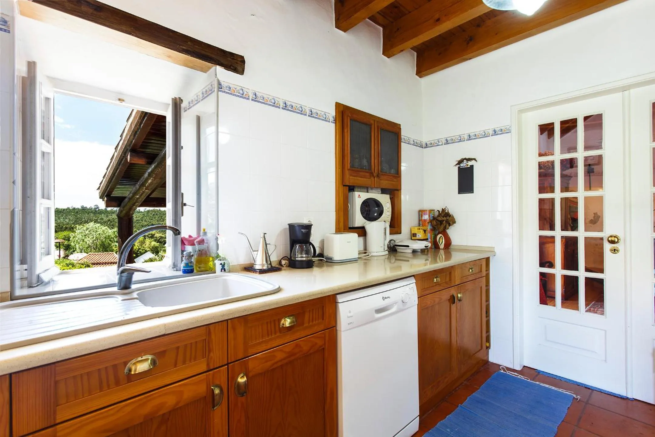 Kitchen or kitchenette in WHome Ericeira Private Villa