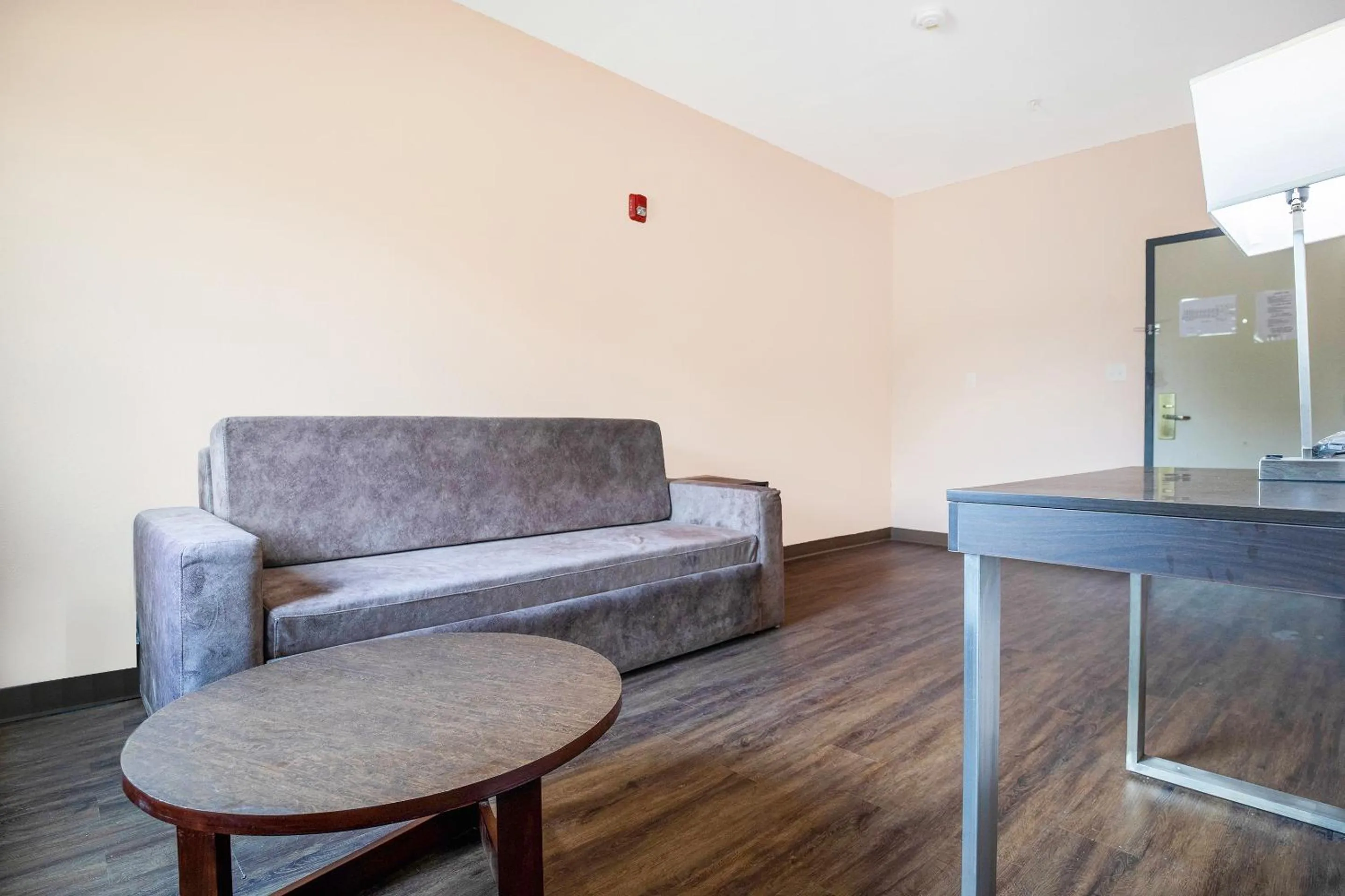 Area and facilities in OYO Hotel Adairsville Calhoun South I-75